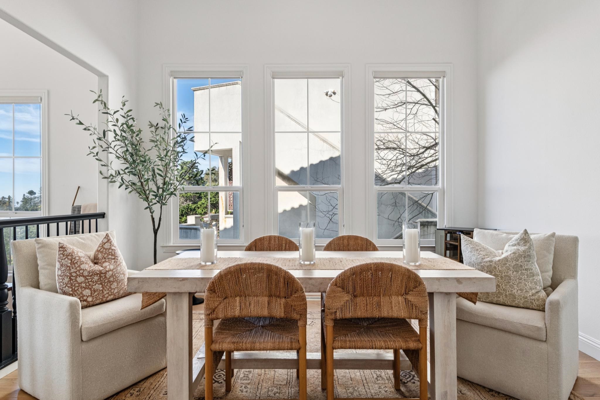 Detail Gallery Image 7 of 60 For 6194 Mazuela Dr, Oakland,  CA 94611 - 4 Beds | 4 Baths