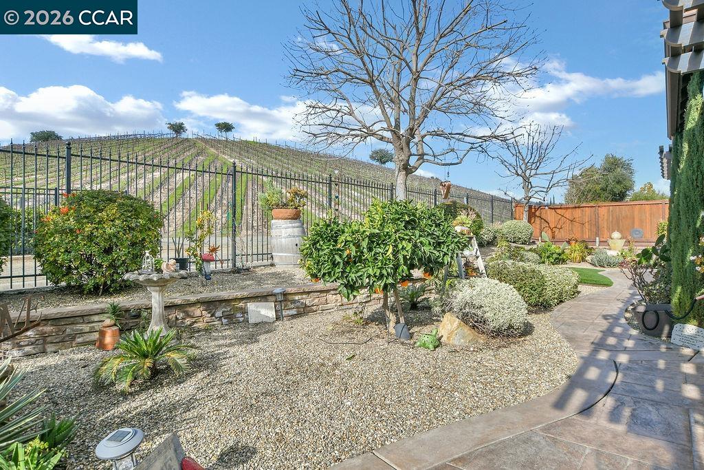 Detail Gallery Image 41 of 60 For 1155 Saint Julien St, Brentwood,  CA 94513 - 2 Beds | 2/1 Baths