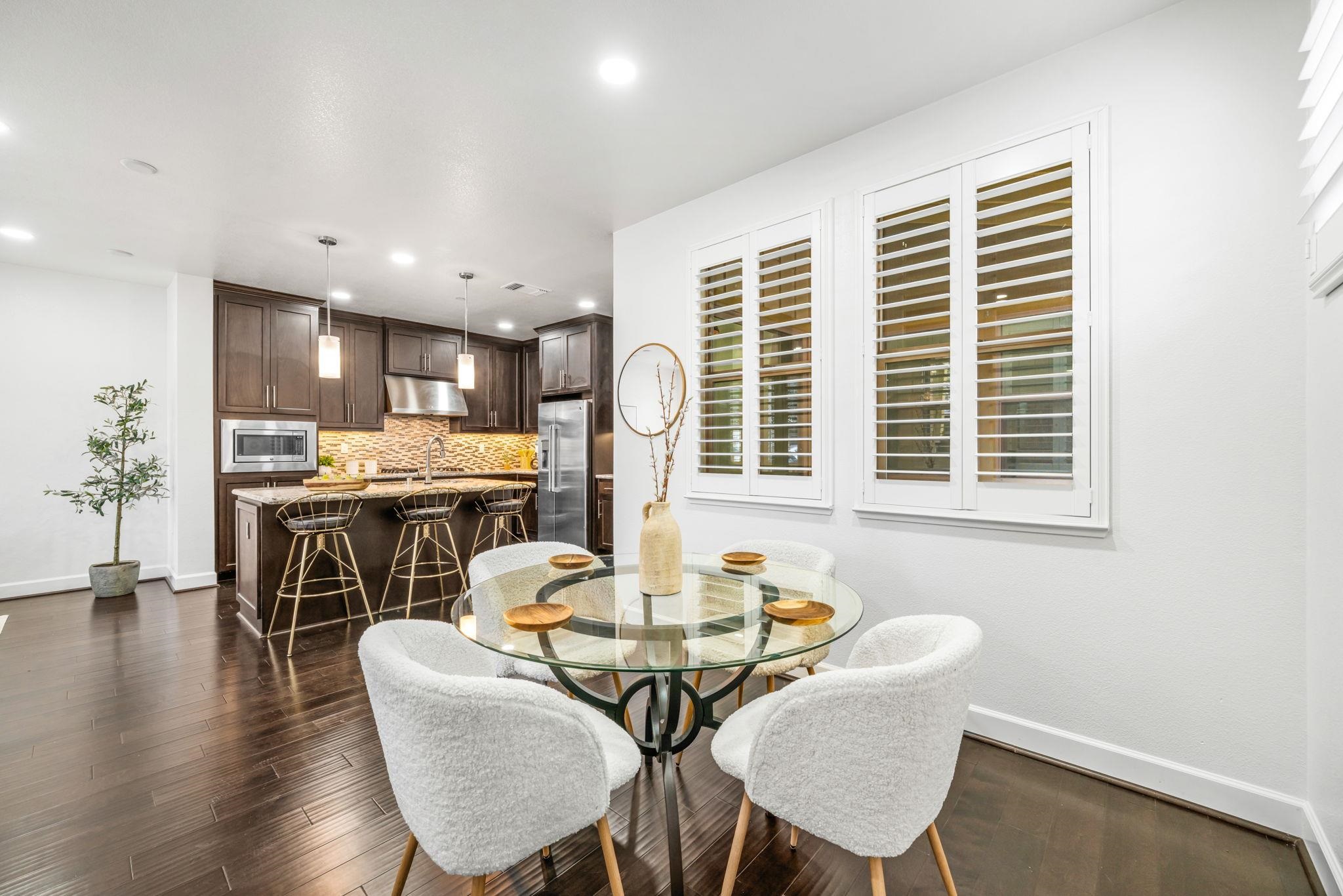 Photo #8: 41123800 Listing: Photo #8