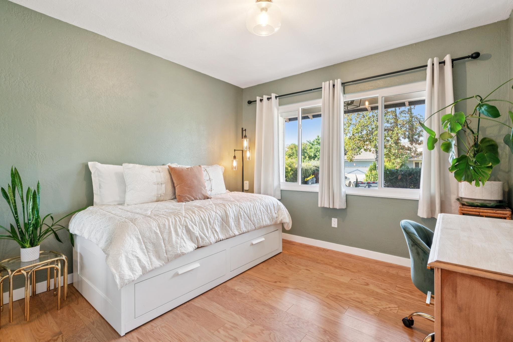 Detail Gallery Image 17 of 31 For 4055 Kimberly Pl, Concord,  CA 94521 - 3 Beds | 1/1 Baths