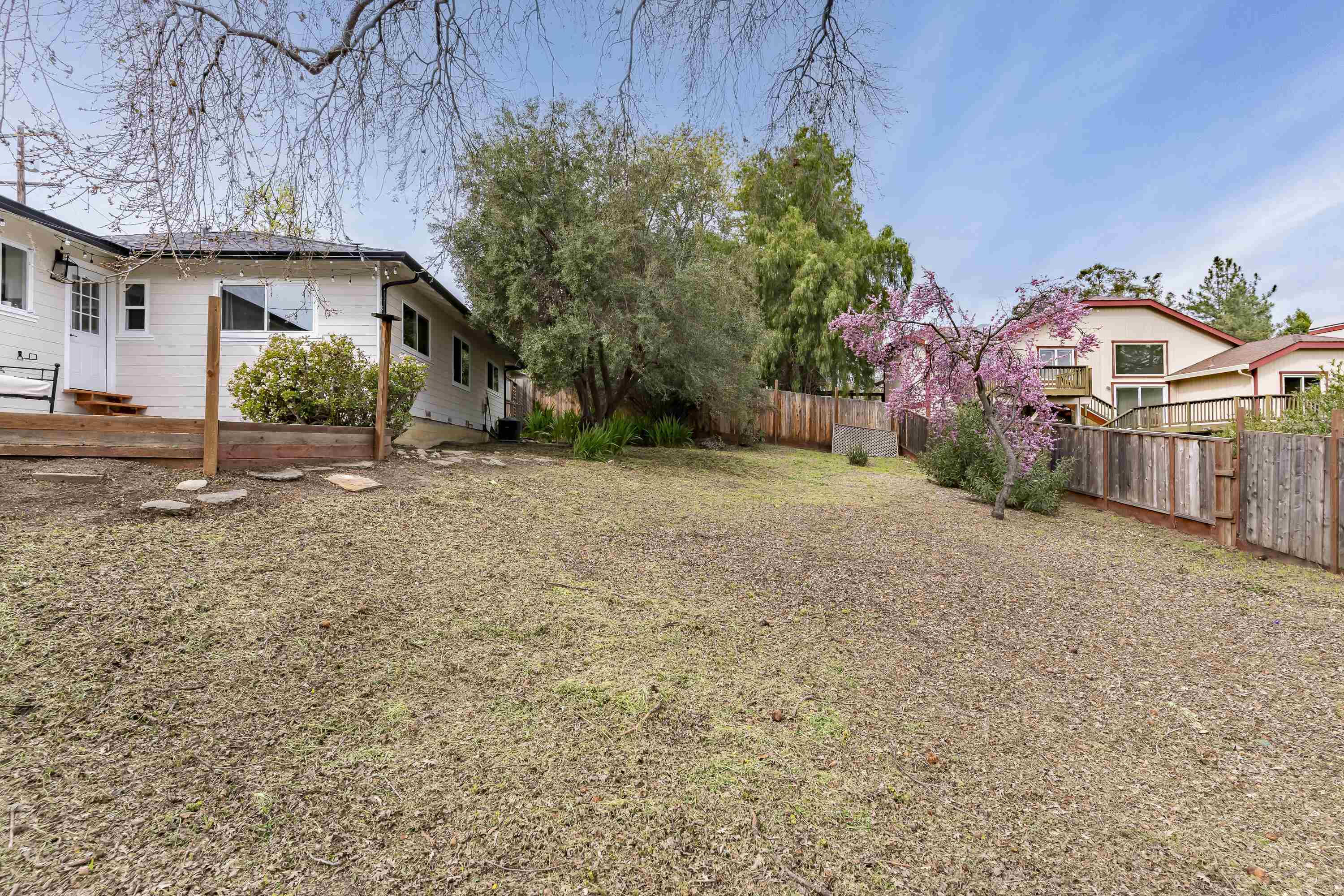 Detail Gallery Image 27 of 31 For 4055 Kimberly Pl, Concord,  CA 94521 - 3 Beds | 1/1 Baths