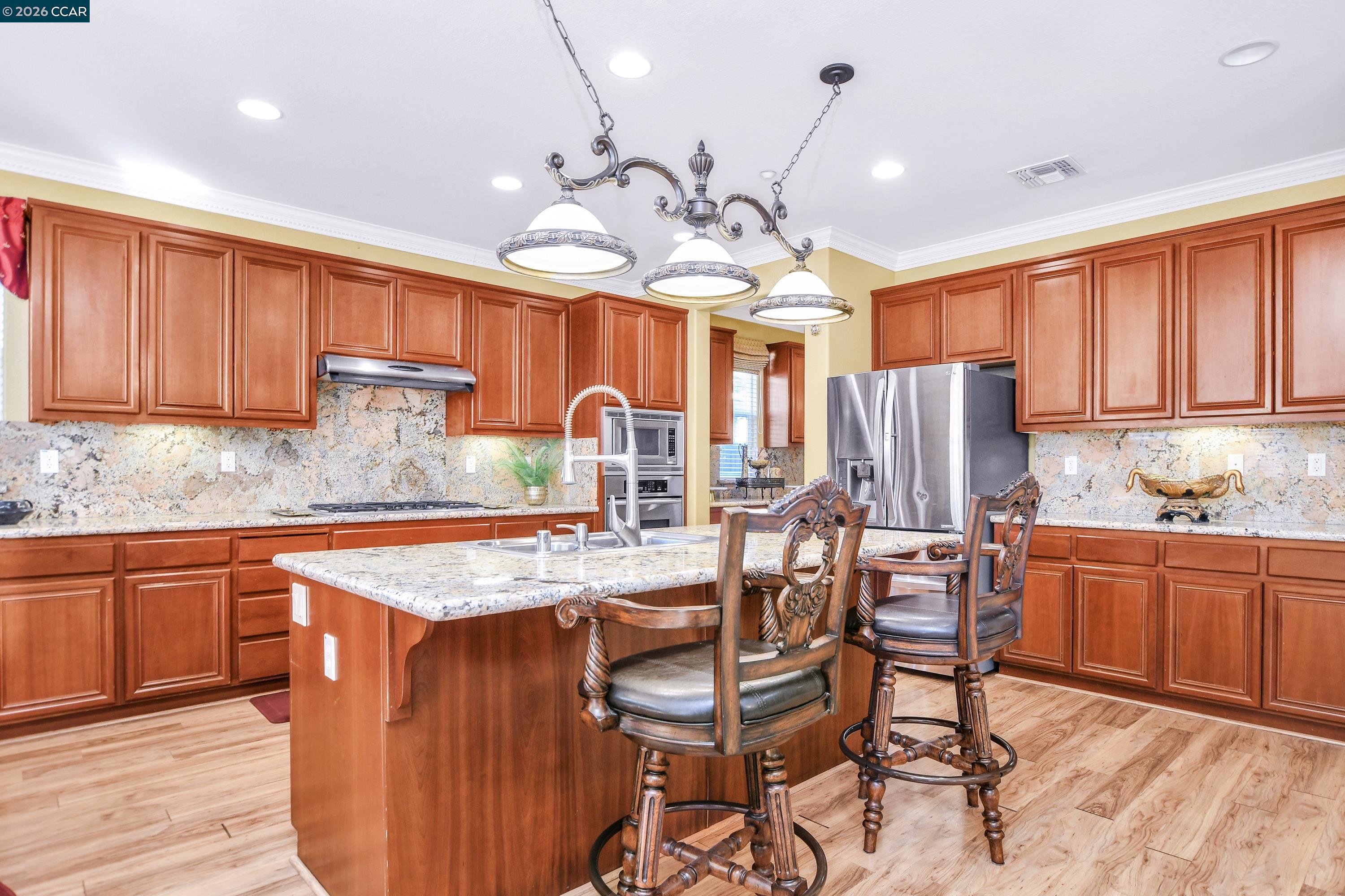 Detail Gallery Image 13 of 54 For 1148 Breton Dr, Brentwood,  CA 94513 - 5 Beds | 3/1 Baths