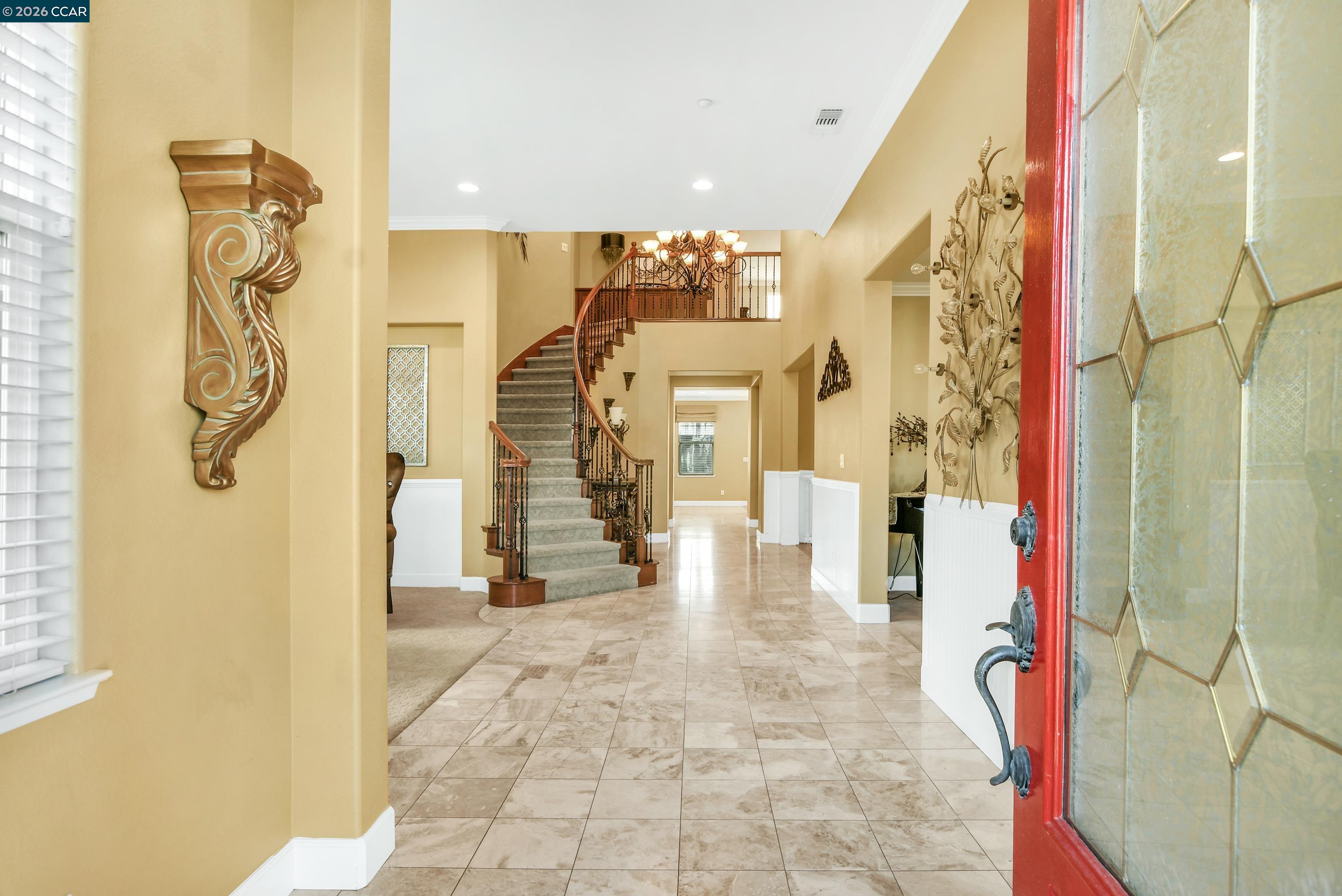 Detail Gallery Image 3 of 54 For 1148 Breton Dr, Brentwood,  CA 94513 - 5 Beds | 3/1 Baths