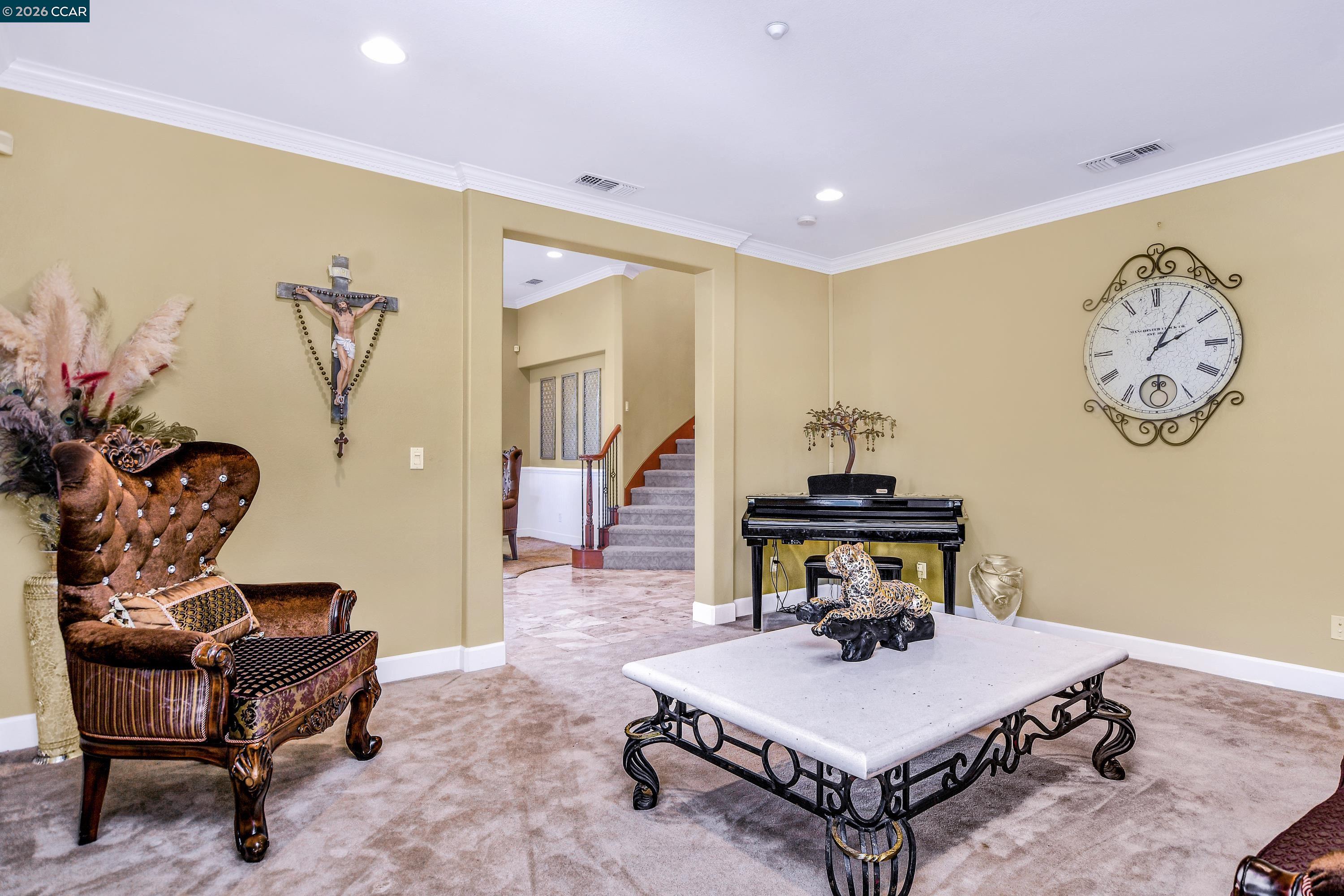 Detail Gallery Image 7 of 54 For 1148 Breton Dr, Brentwood,  CA 94513 - 5 Beds | 3/1 Baths