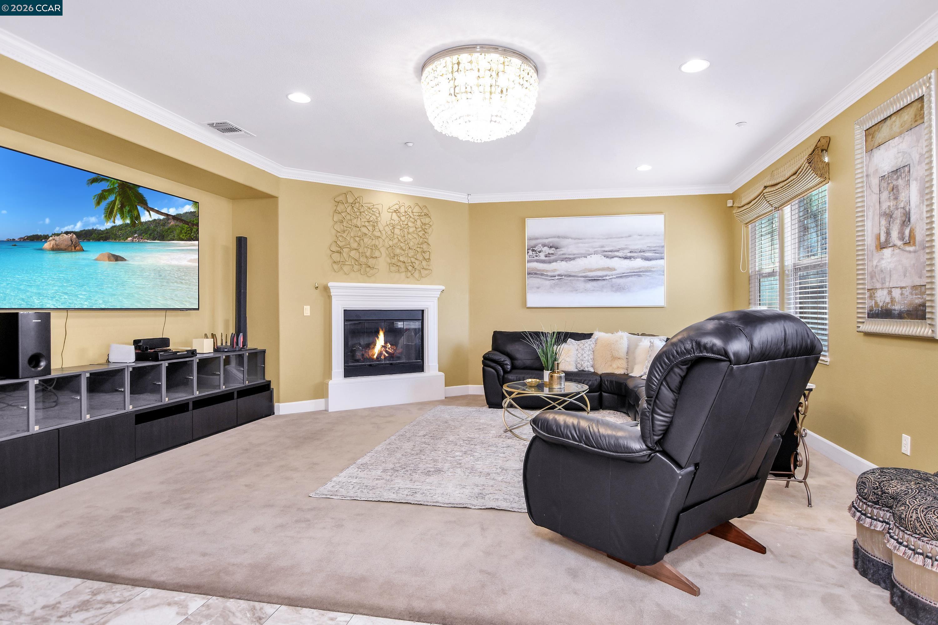 Detail Gallery Image 10 of 54 For 1148 Breton Dr, Brentwood,  CA 94513 - 5 Beds | 3/1 Baths