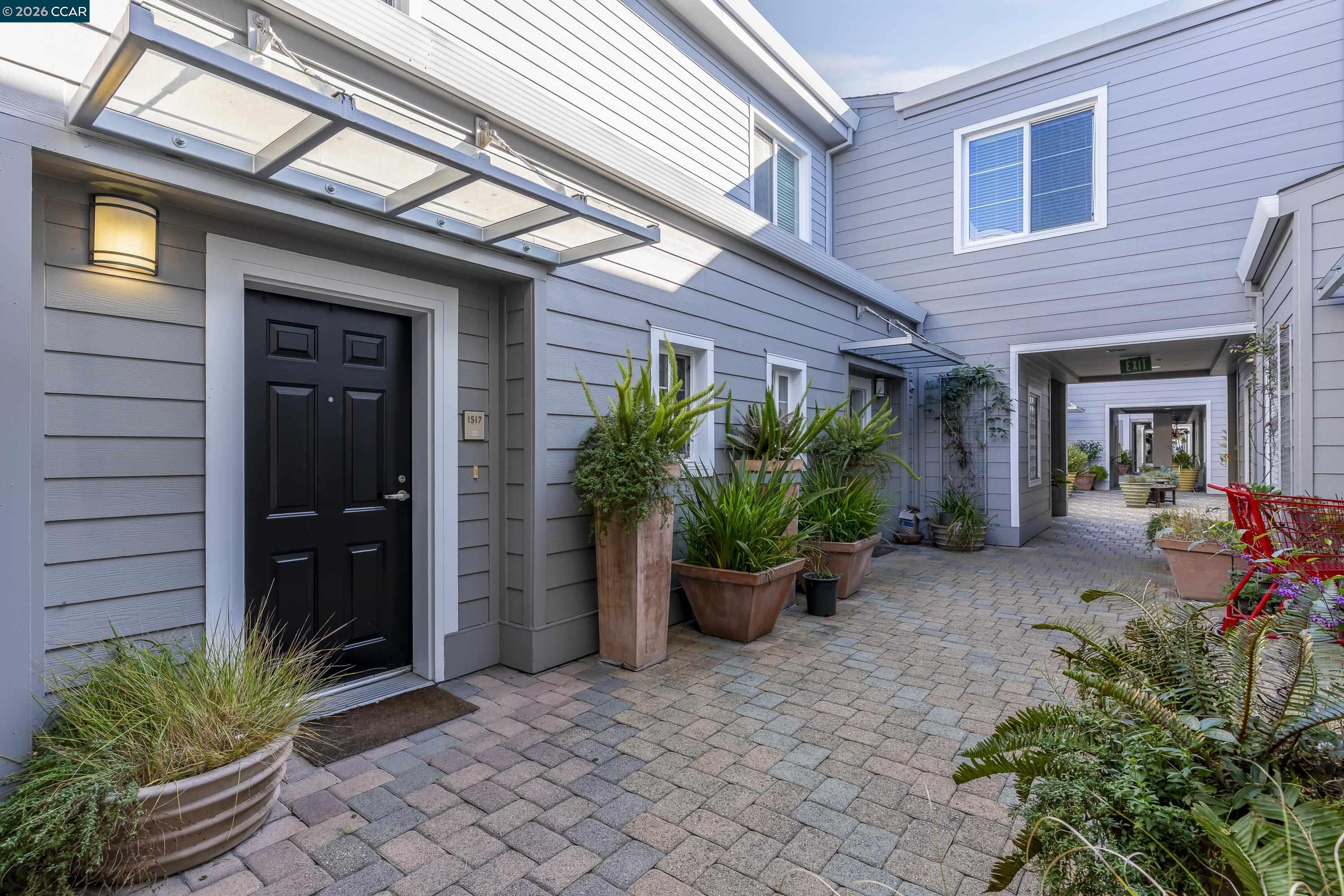 Photo #2: 41123807 Listing: Photo #2