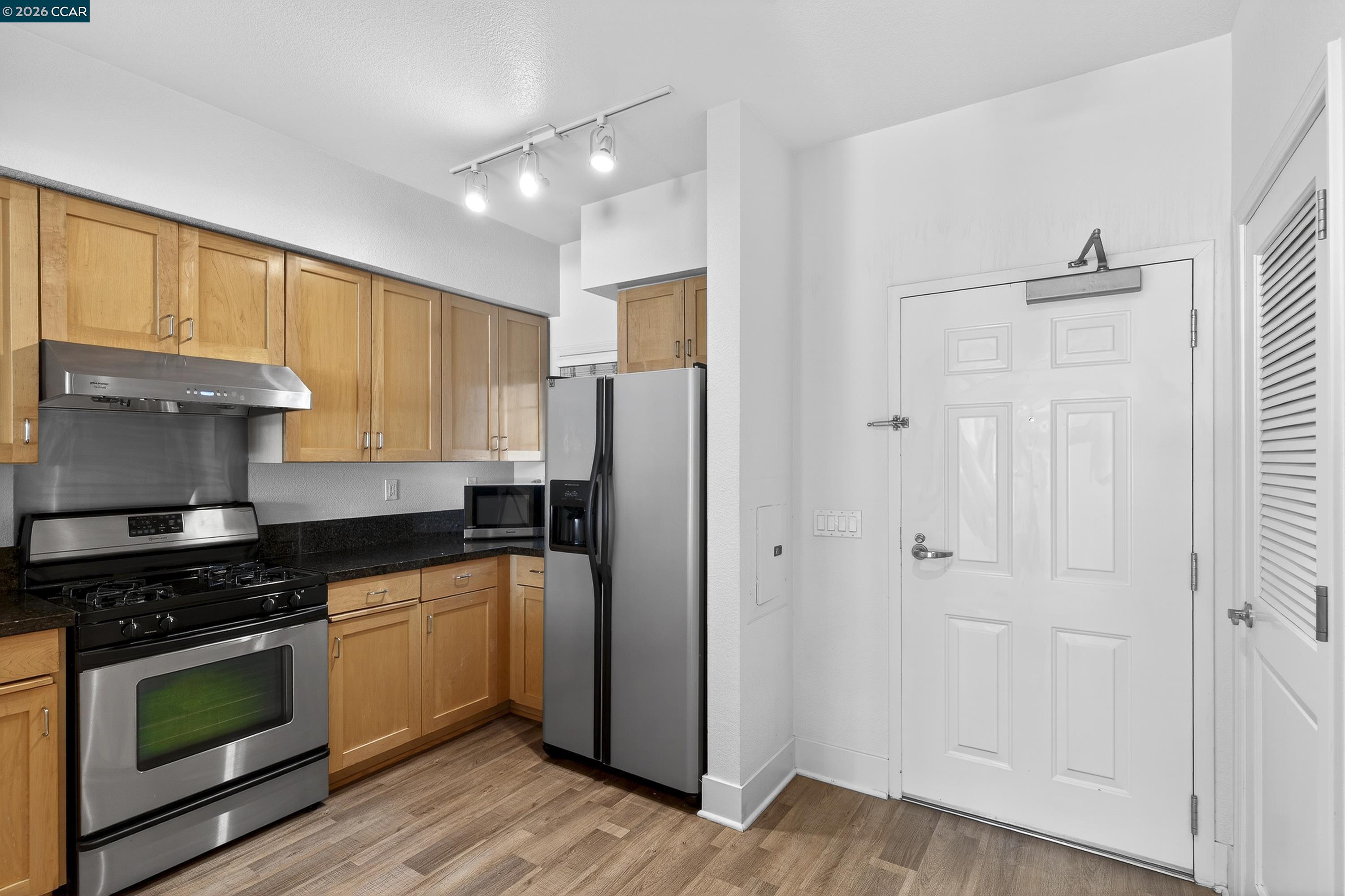 Photo #12: 41123807 Listing: Photo #12