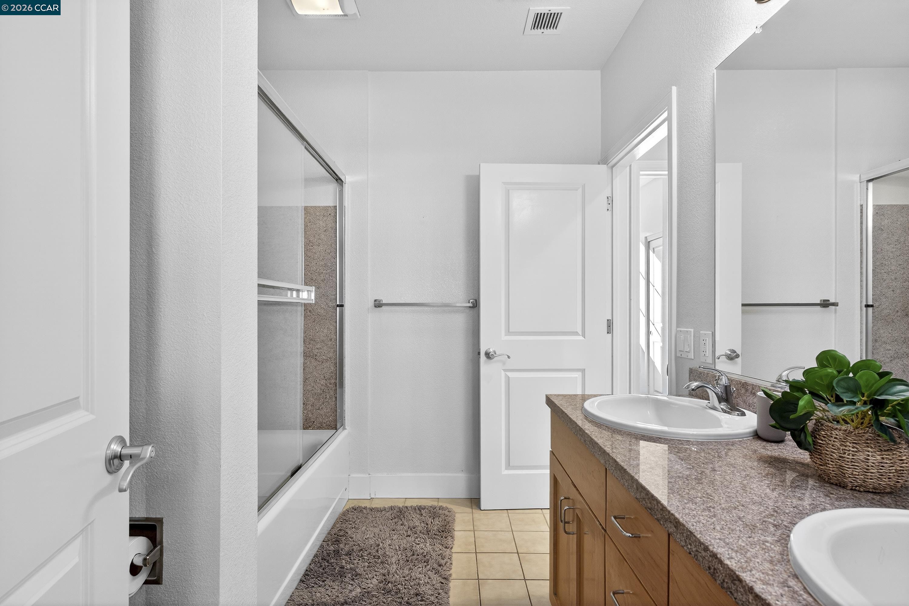 Photo #32: 41123807 Listing: Photo #32