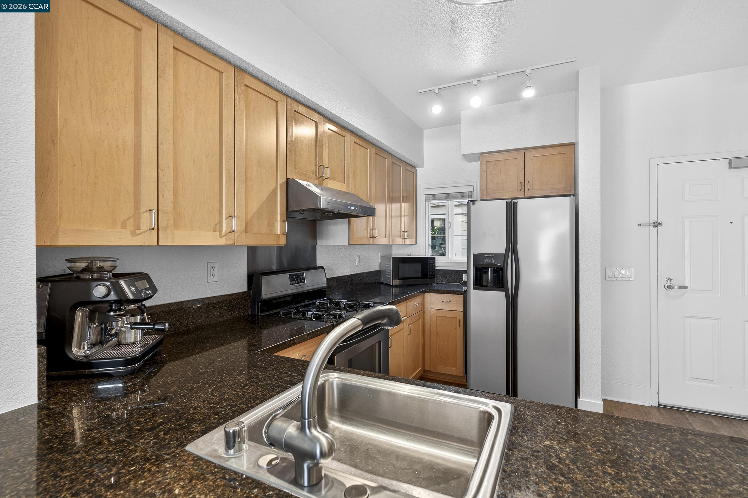 Photo #7: 41123807 Listing: Photo #7