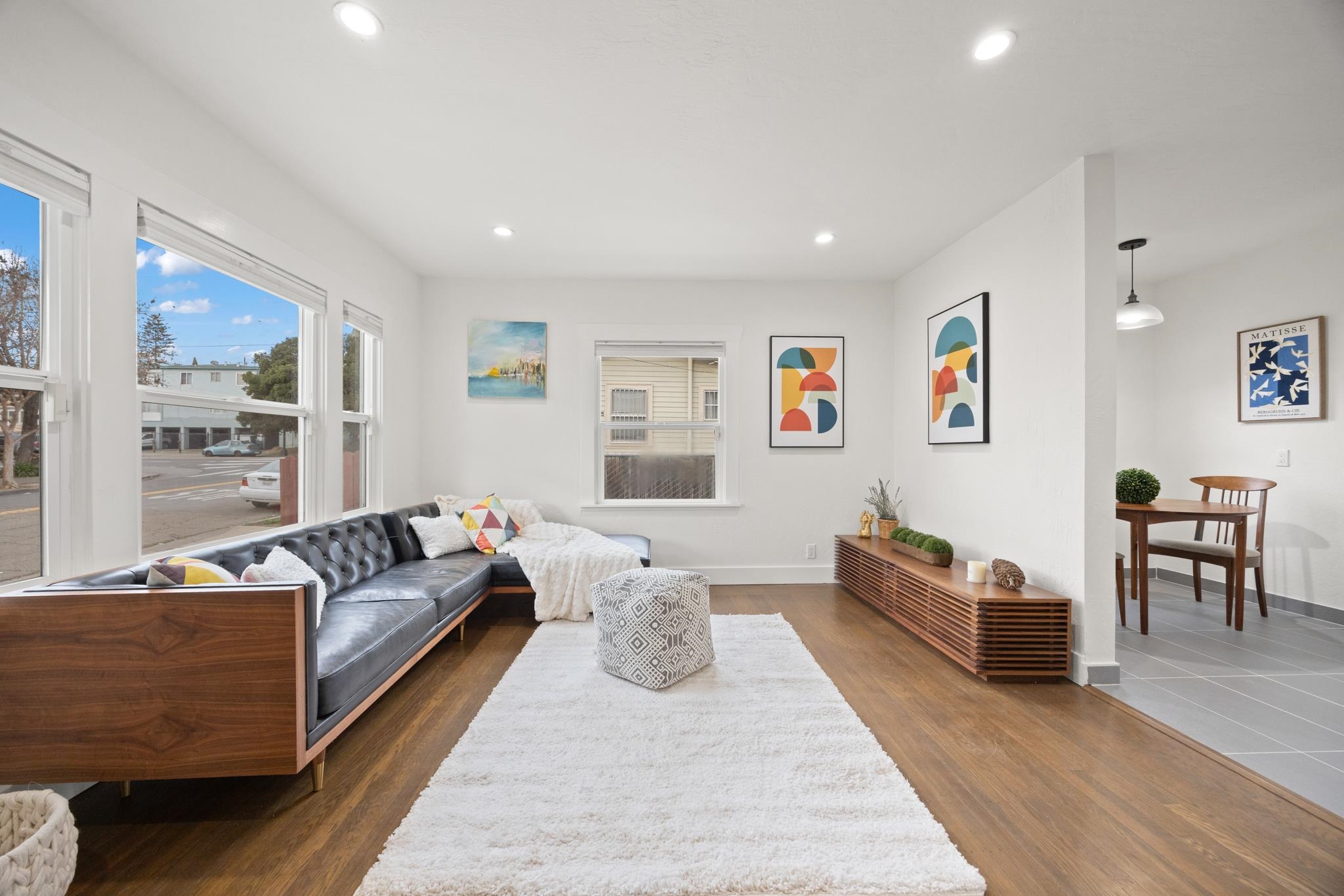 Detail Gallery Image 4 of 43 For 1538 20th Ave, Oakland,  CA 94606 - 2 Beds | 1 Baths