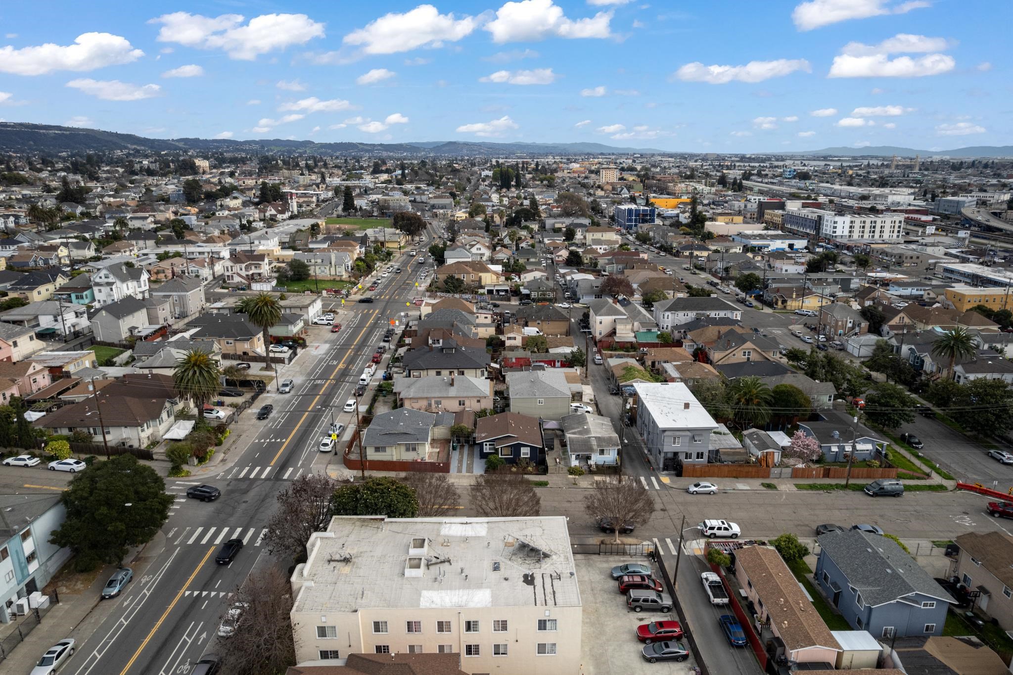 Detail Gallery Image 34 of 43 For 1538 20th Ave, Oakland,  CA 94606 - 2 Beds | 1 Baths