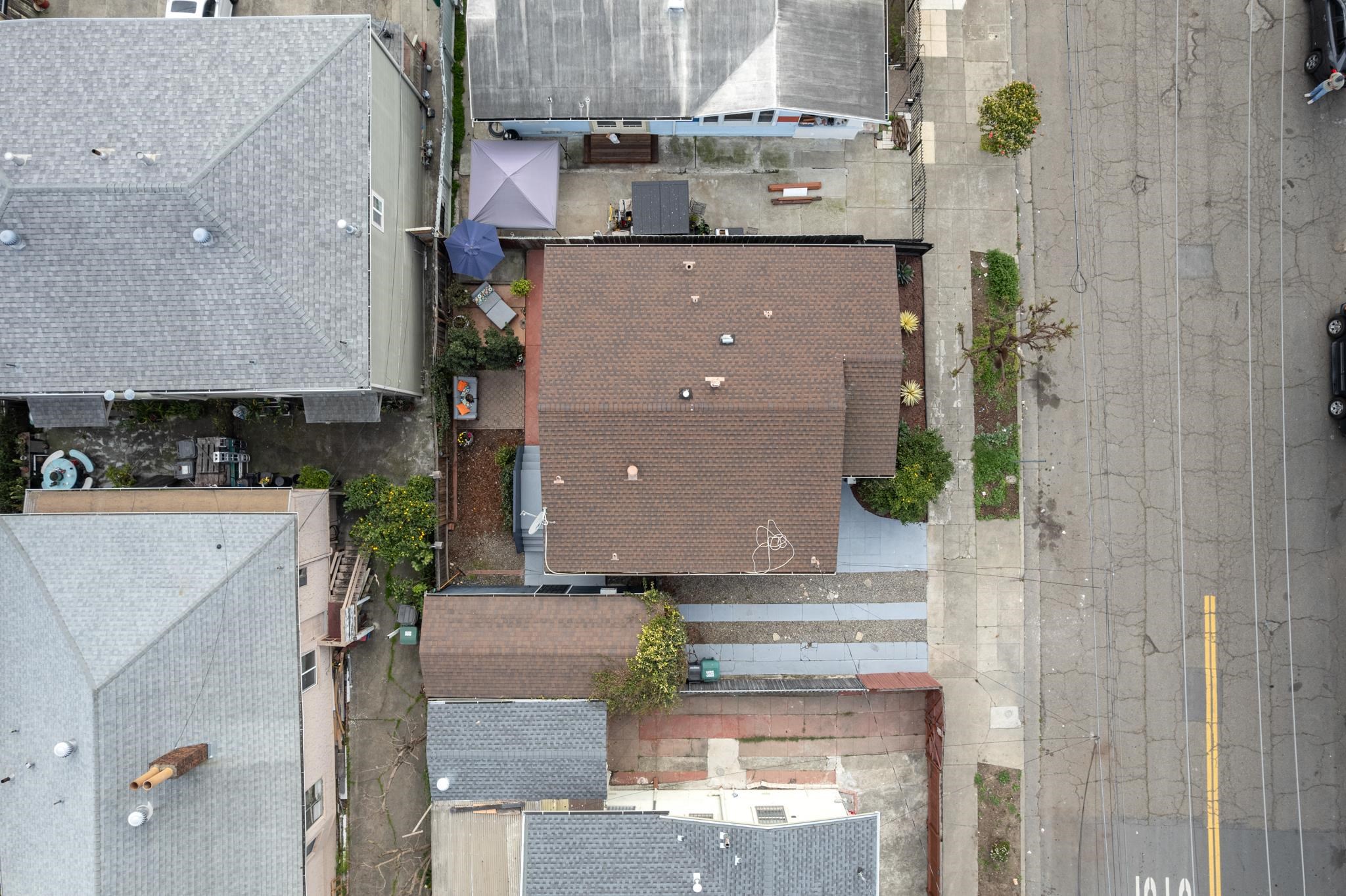 Detail Gallery Image 39 of 43 For 1538 20th Ave, Oakland,  CA 94606 - 2 Beds | 1 Baths