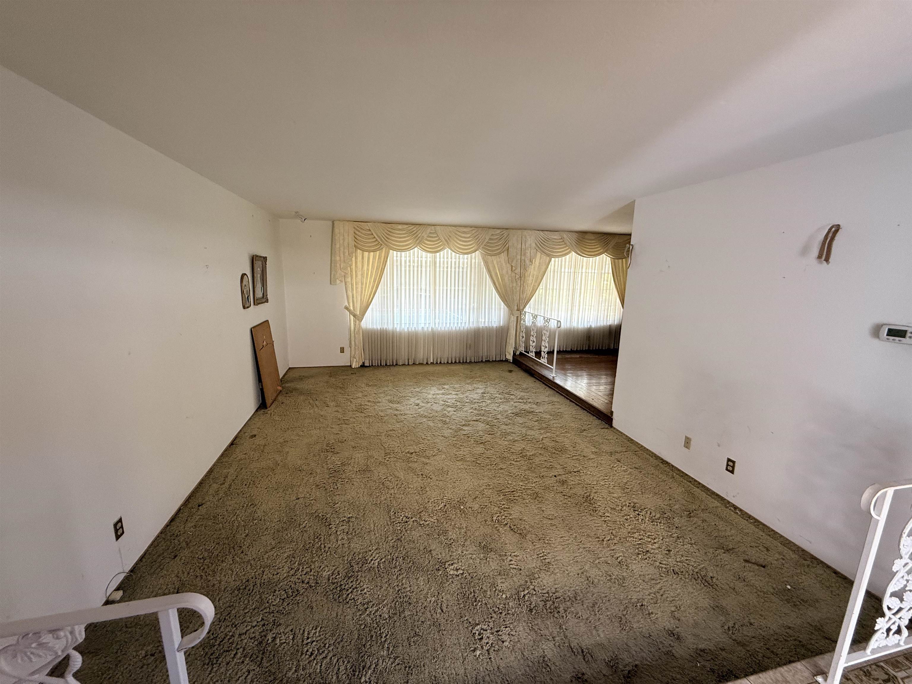 Detail Gallery Image 3 of 14 For 2883 Bowling Green Dr, Walnut Creek,  CA 94598 - 4 Beds | 2 Baths