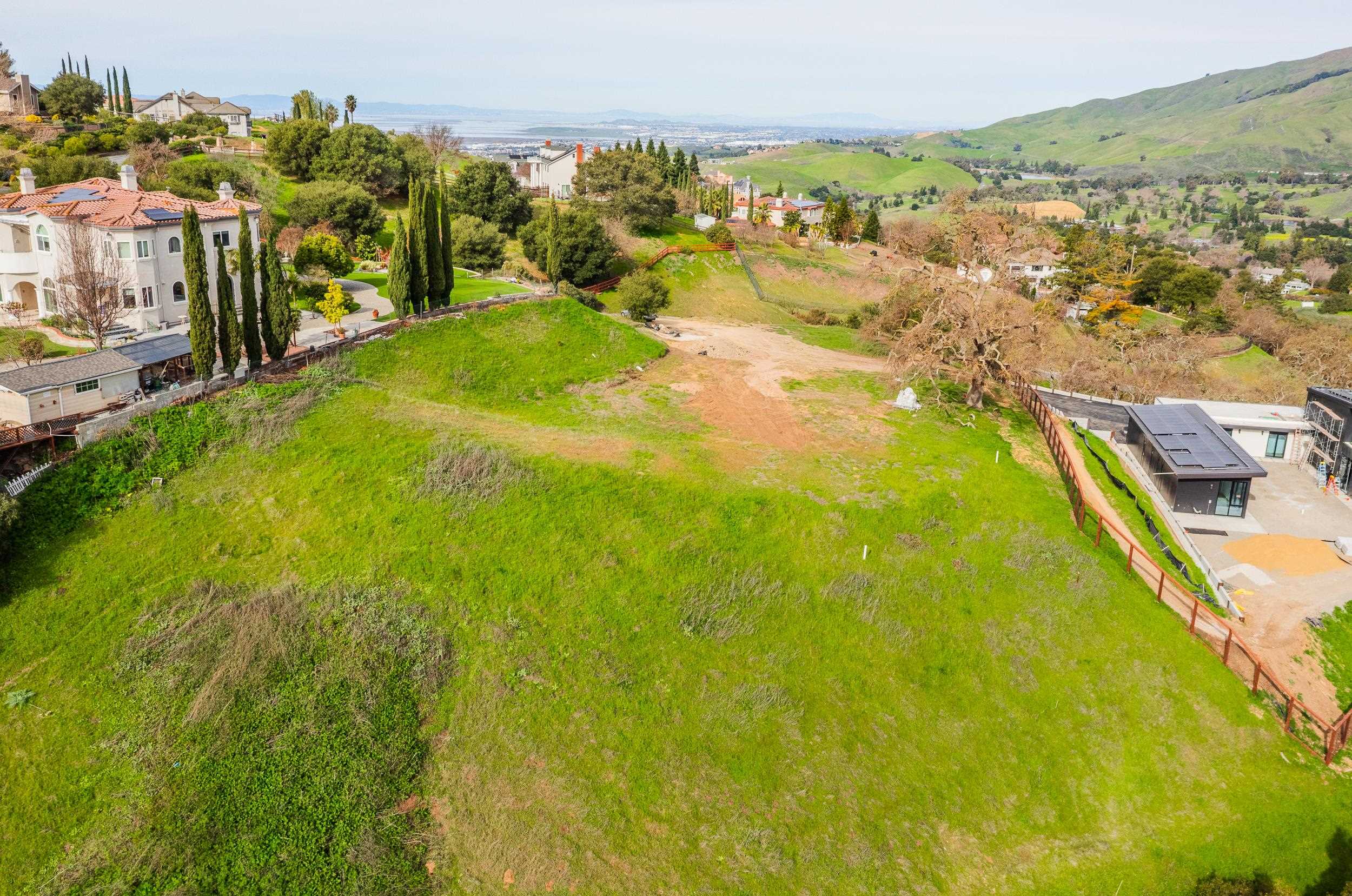 Detail Gallery Image 11 of 16 For 529 Vista Ridge Drive, Milpitas,  CA 95035 - – Beds | – Baths