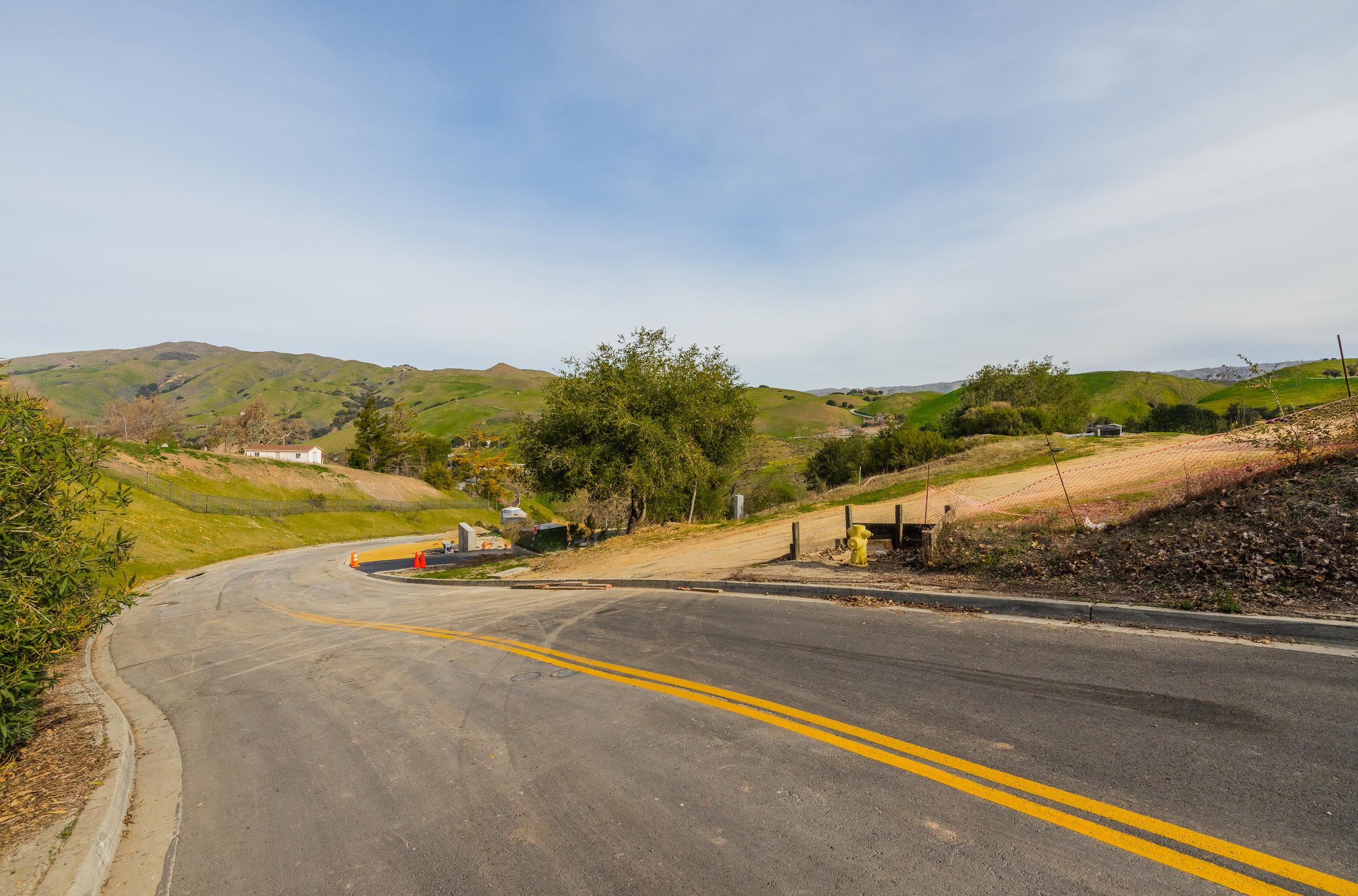 Detail Gallery Image 5 of 16 For 529 Vista Ridge Drive, Milpitas,  CA 95035 - – Beds | – Baths