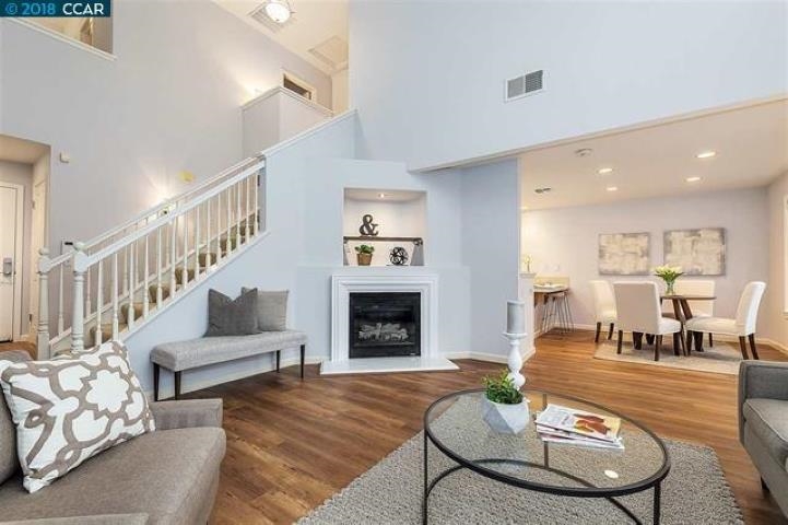 Detail Gallery Image 6 of 13 For 7835 Veronica Ct, San Ramon,  CA 94582 - 2 Beds | 2/1 Baths