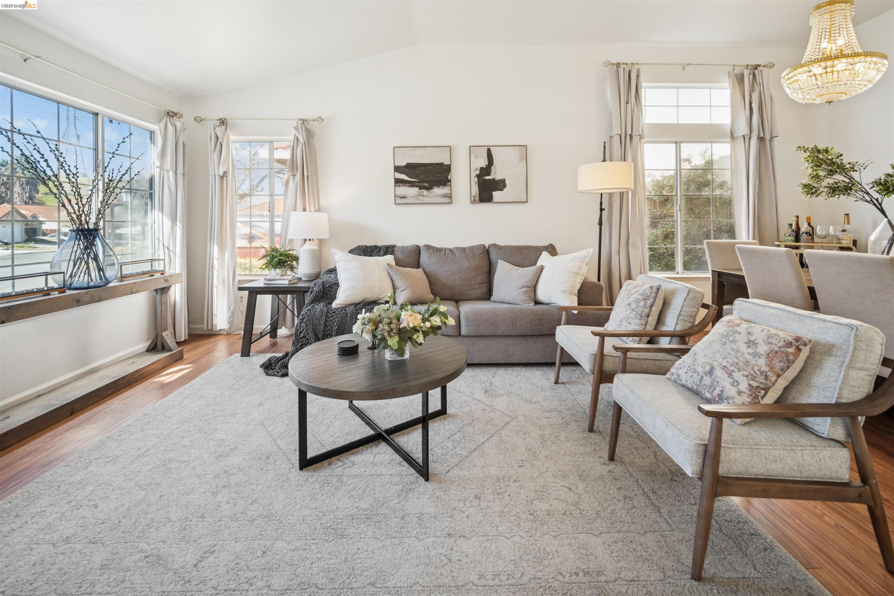 Front Image Thumbnail for EB41123817