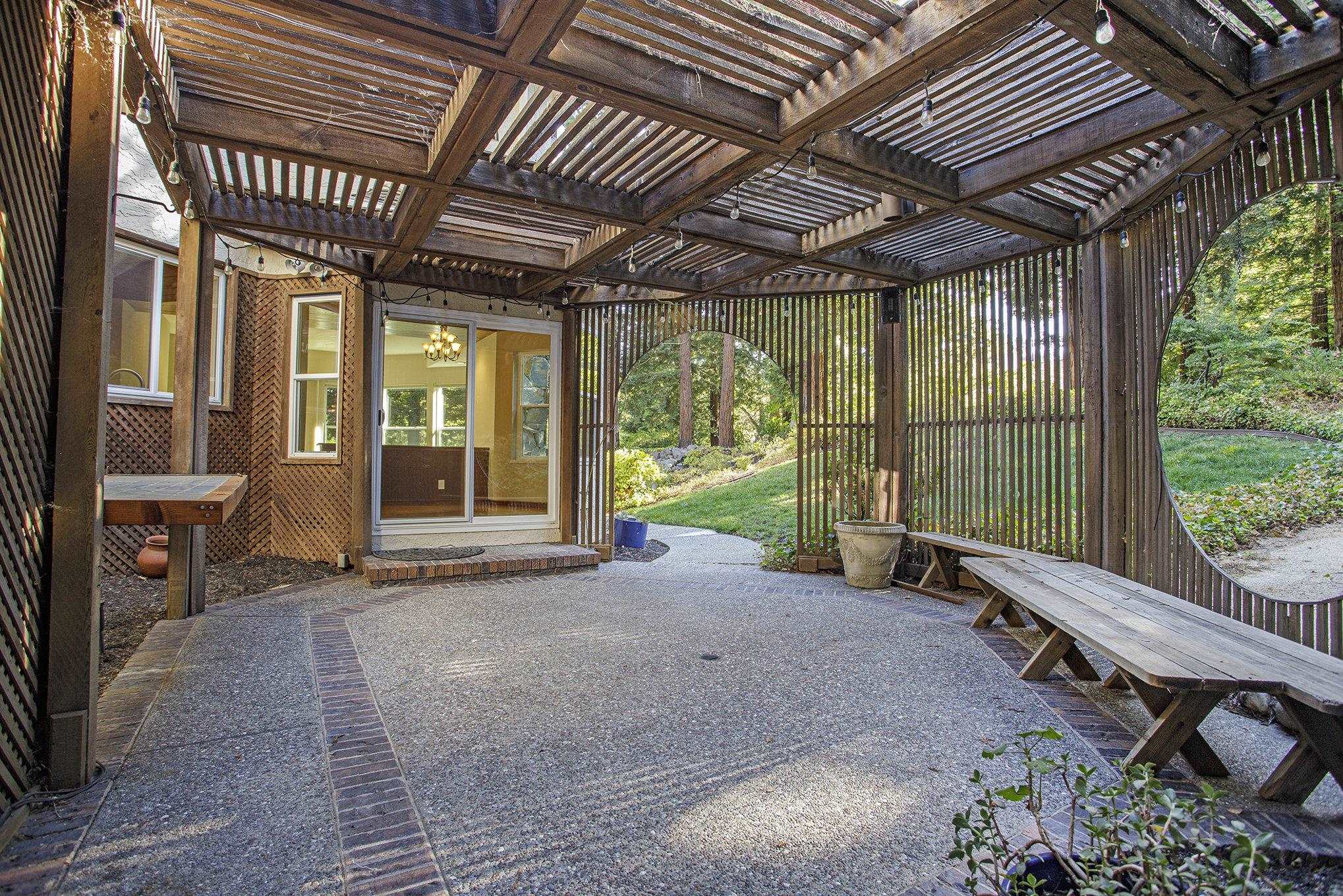 Detail Gallery Image 30 of 40 For 3 Blackhawk Club Ct, Danville,  CA 94506 - 3 Beds | 2/1 Baths