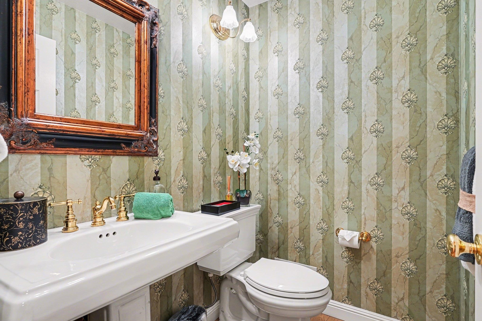 Detail Gallery Image 21 of 50 For 5102 Blackhawk Dr, Danville,  CA 94506 - 4 Beds | 2/1 Baths