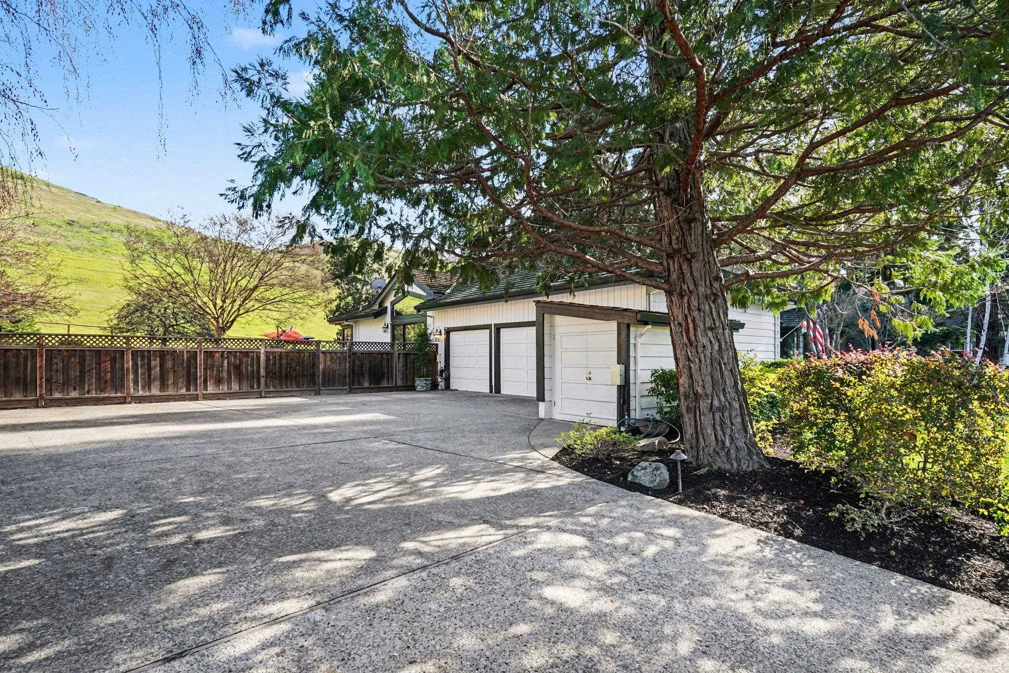 Detail Gallery Image 33 of 50 For 5102 Blackhawk Dr, Danville,  CA 94506 - 4 Beds | 2/1 Baths