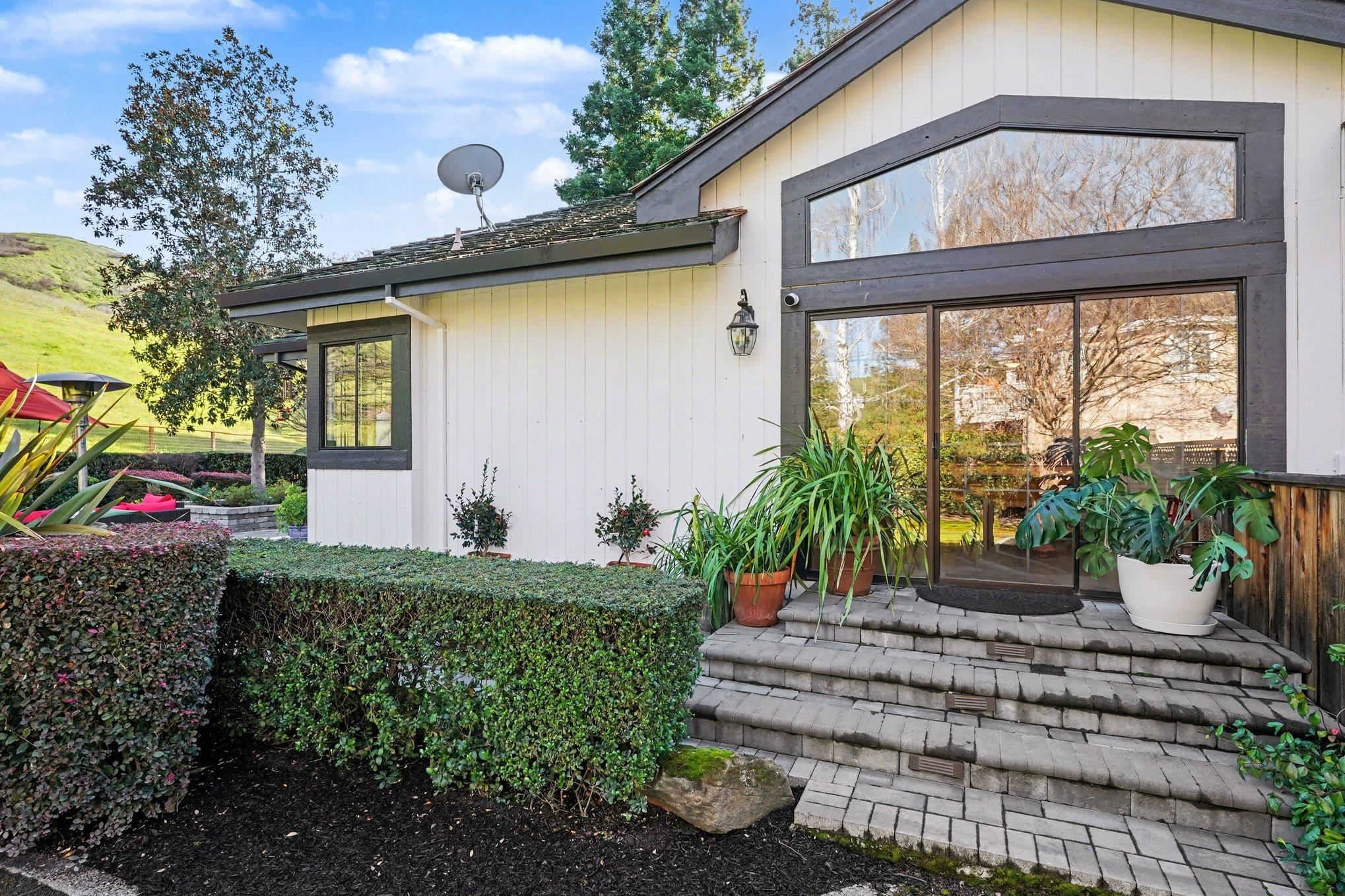 Detail Gallery Image 35 of 50 For 5102 Blackhawk Dr, Danville,  CA 94506 - 4 Beds | 2/1 Baths