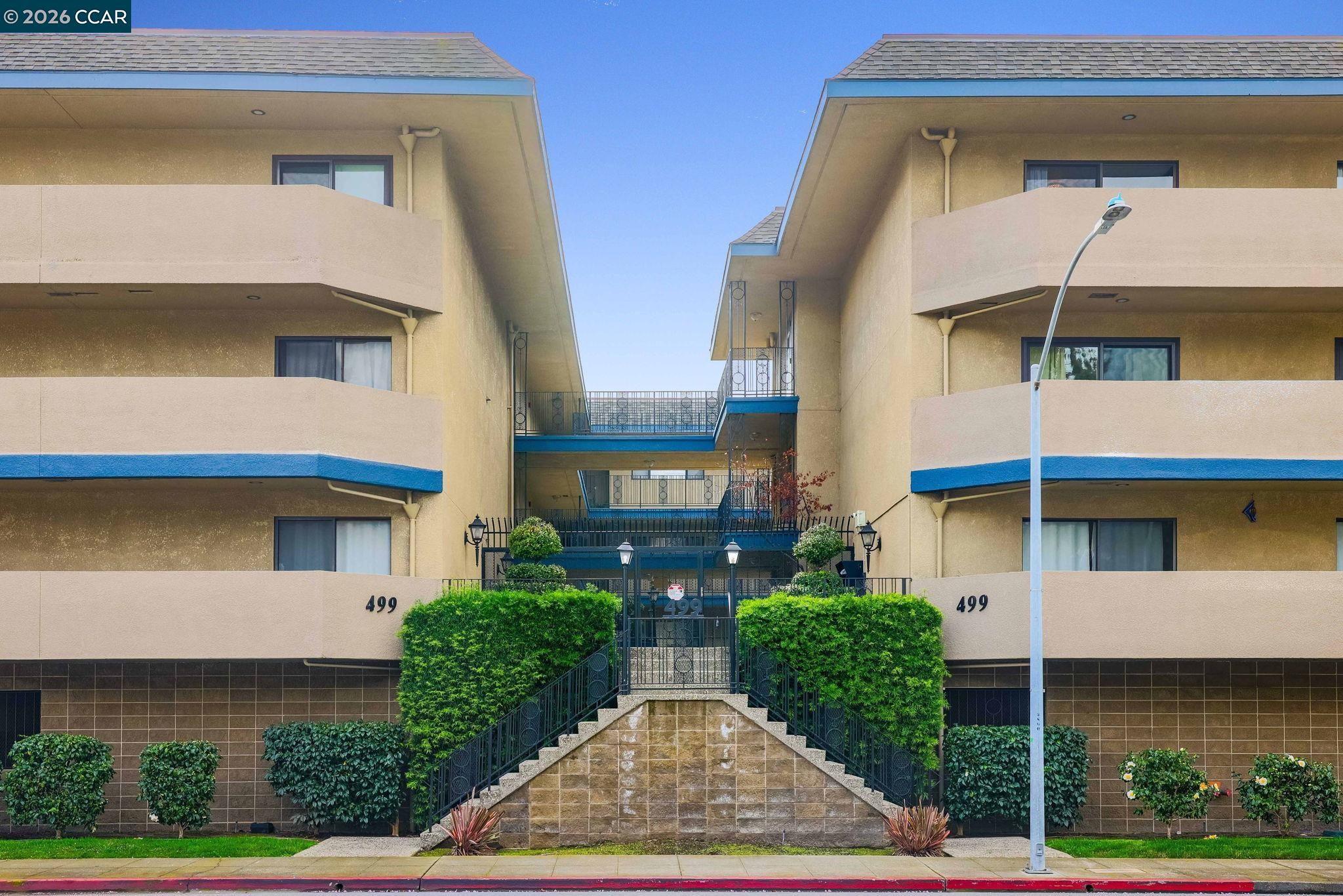 Photo #2: 41123820 Listing: Photo #2