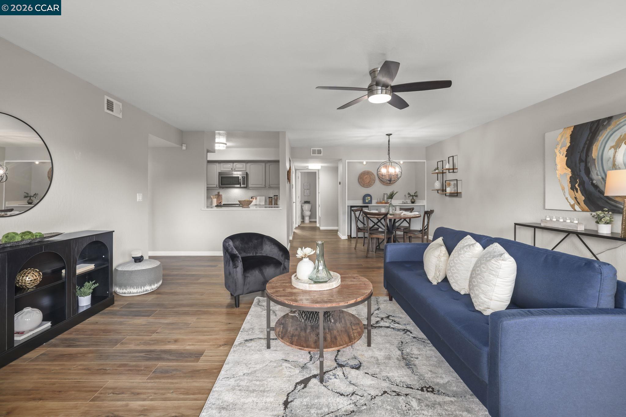 Photo #4: 41123820 Listing: Photo #4