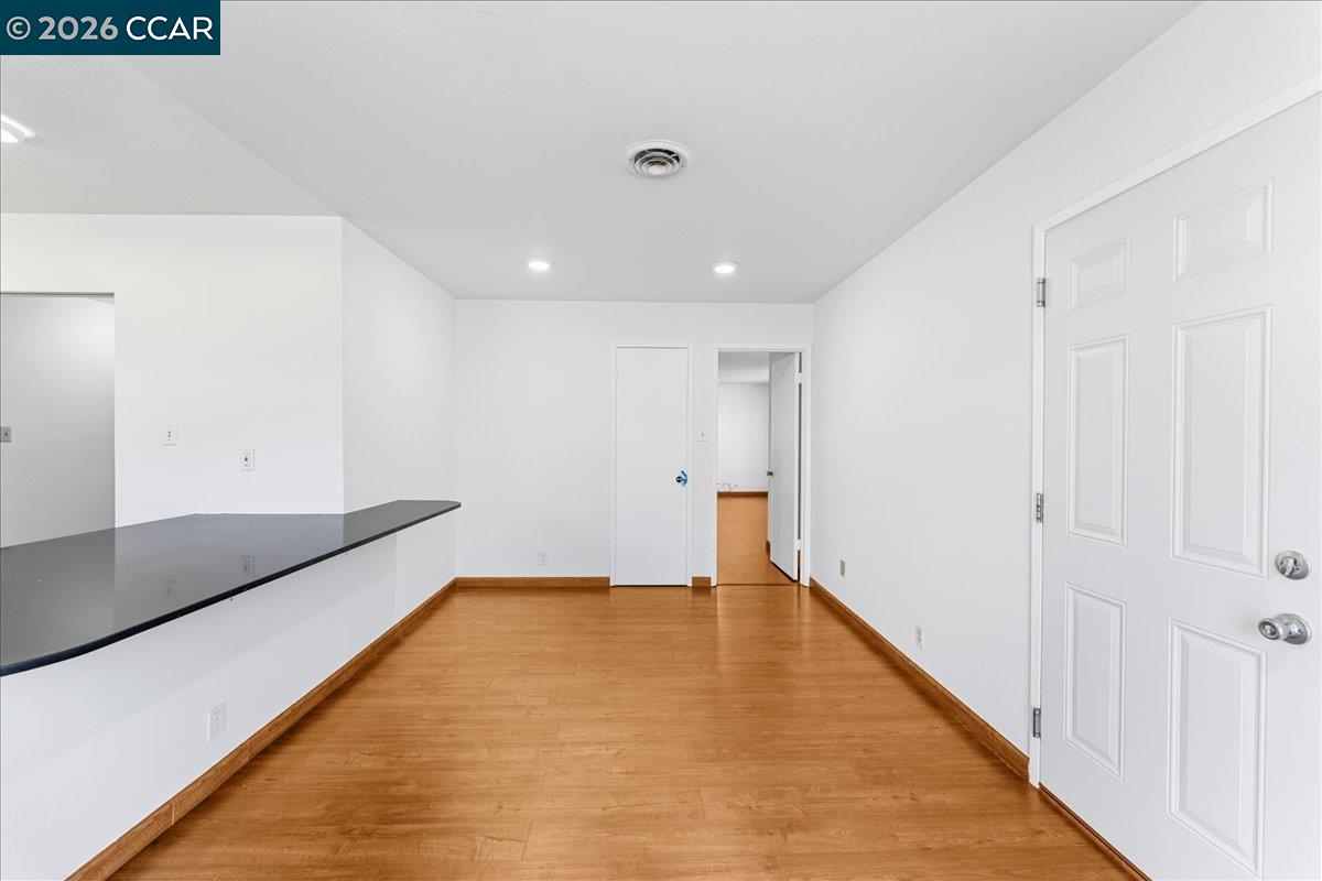 Detail Gallery Image 18 of 47 For 1566 Mann Dr, Pinole,  CA 94564 - 3 Beds | 2 Baths