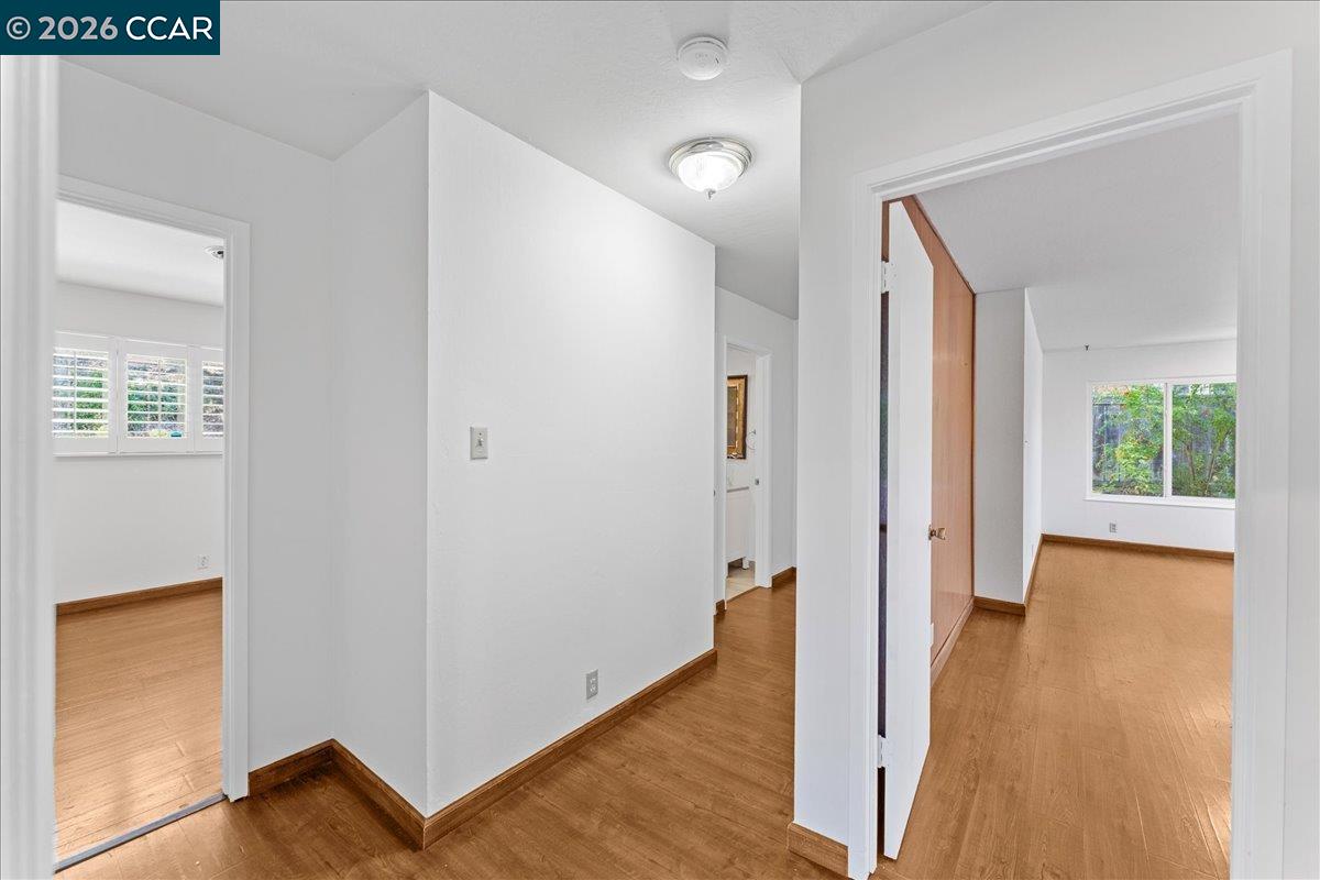 Detail Gallery Image 33 of 47 For 1566 Mann Dr, Pinole,  CA 94564 - 3 Beds | 2 Baths