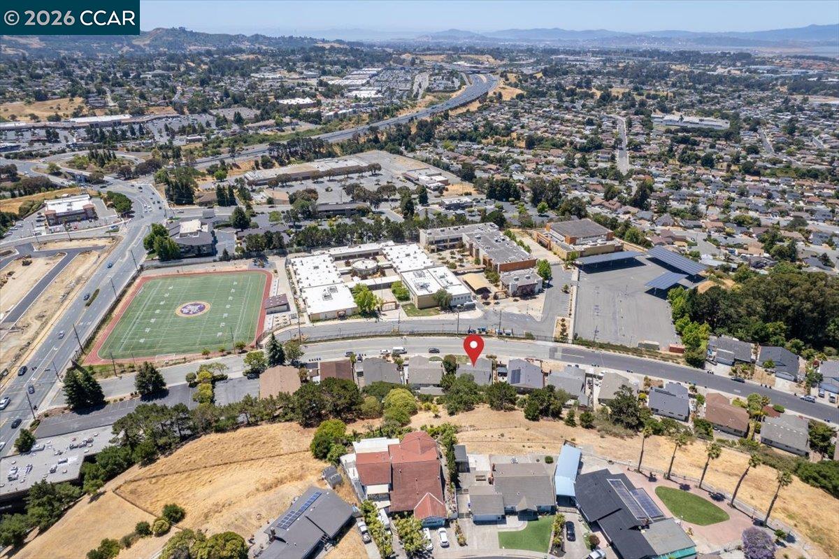 Detail Gallery Image 43 of 47 For 1566 Mann Dr, Pinole,  CA 94564 - 3 Beds | 2 Baths