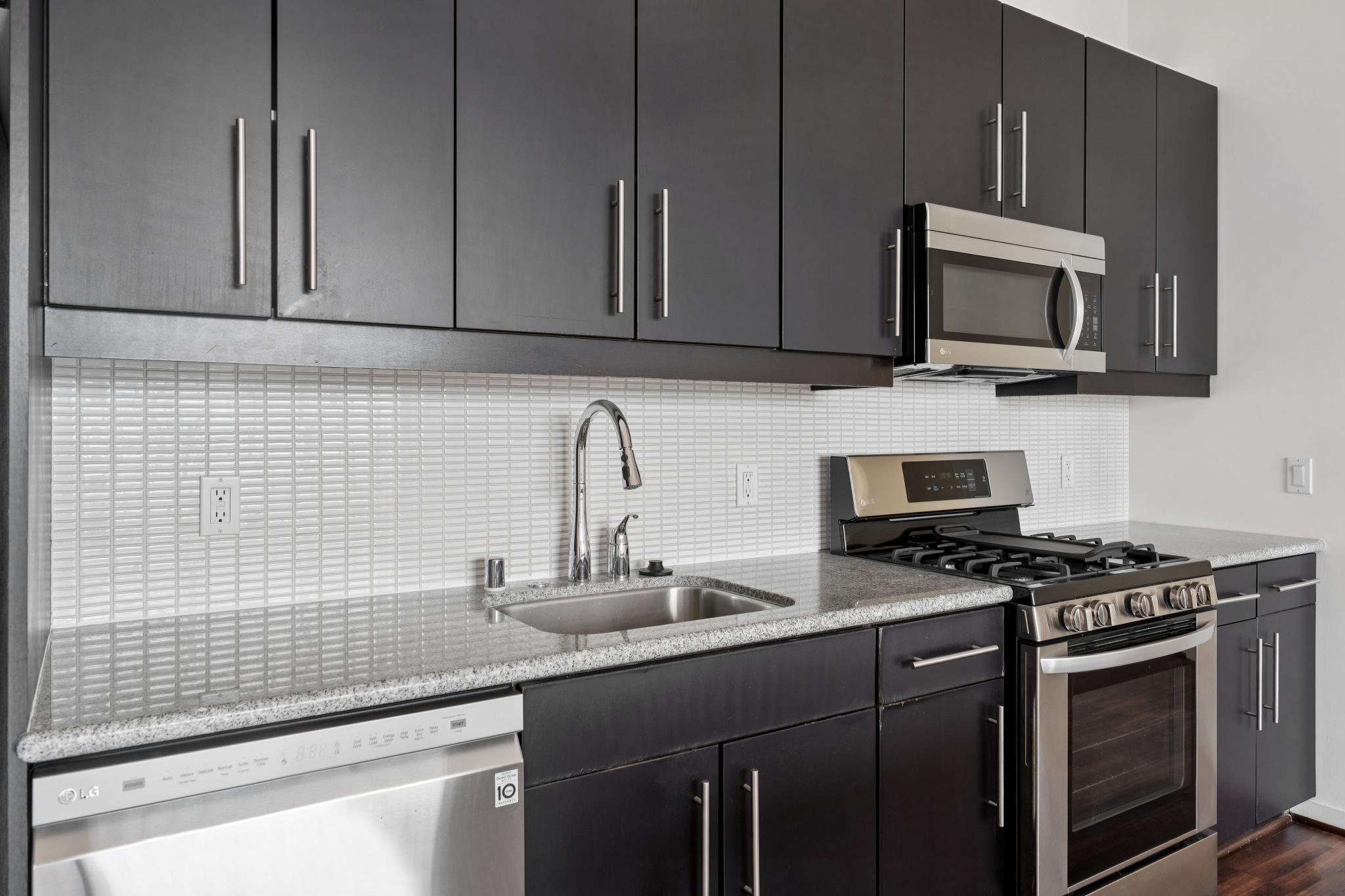 Photo #14: 41123823 Listing: Photo #14