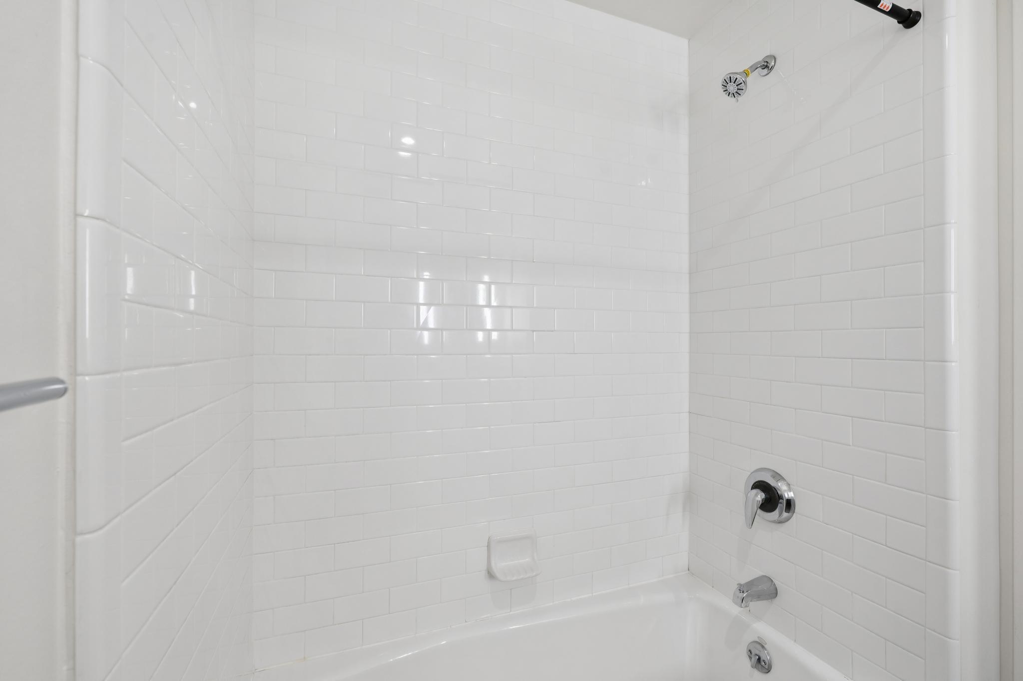 Photo #20: 41123823 Listing: Photo #20