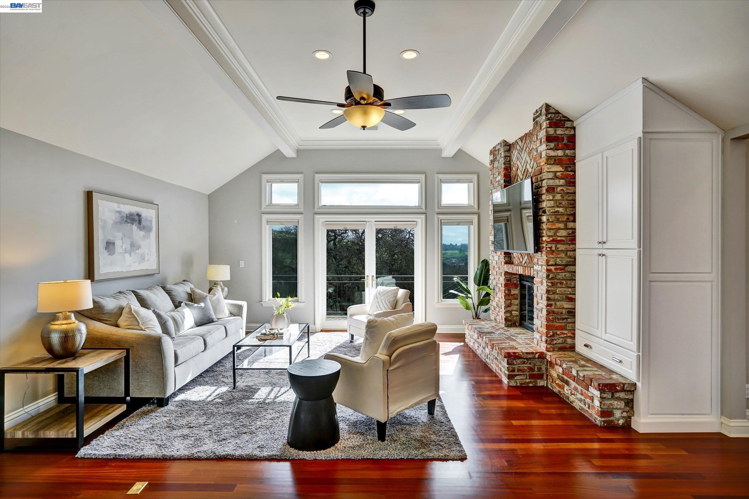 Detail Gallery Image 16 of 58 For 2382 Alameda Diablo, Diablo,  CA 94528 - 6 Beds | 7 Baths