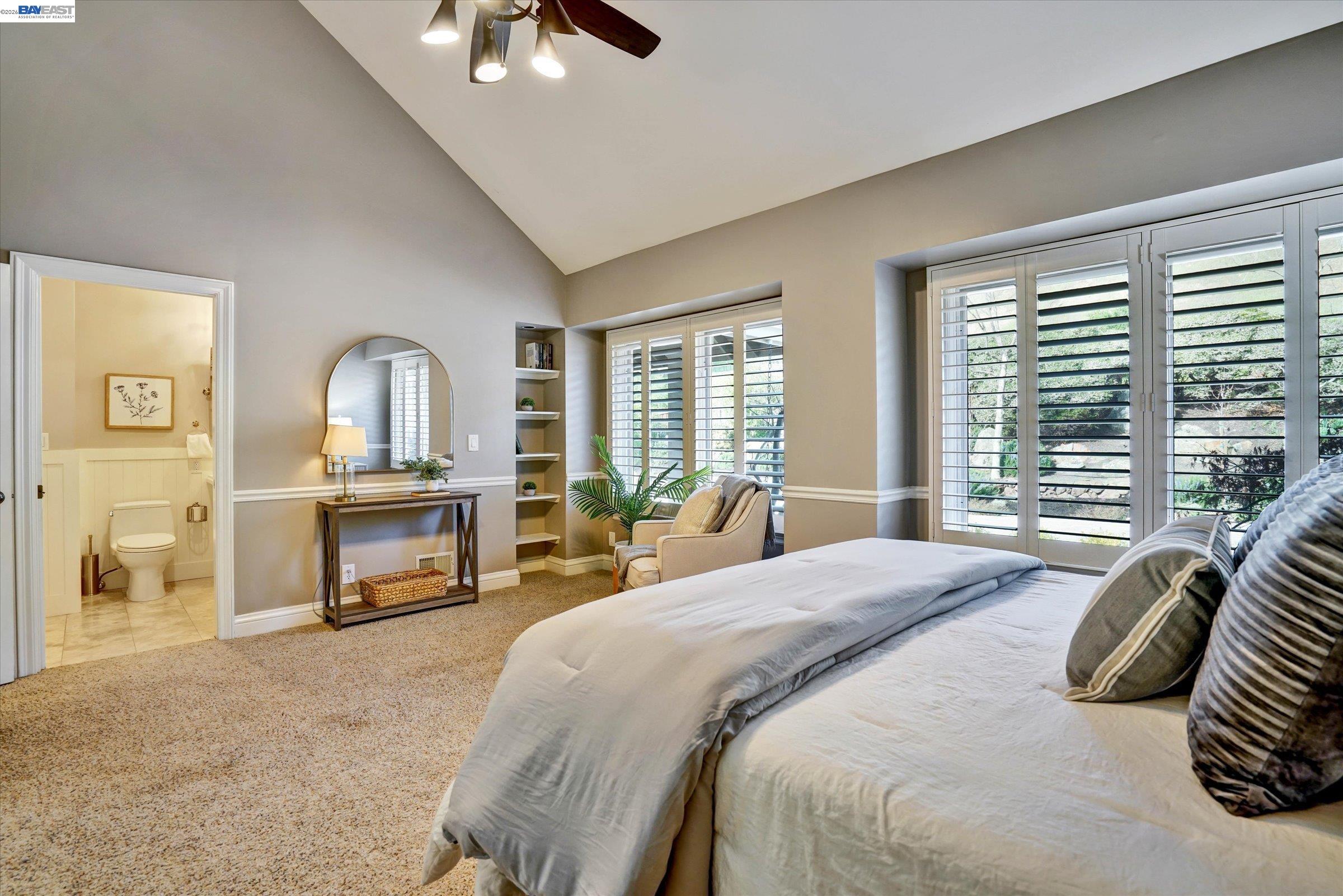 Detail Gallery Image 19 of 58 For 2382 Alameda Diablo, Diablo,  CA 94528 - 6 Beds | 7 Baths