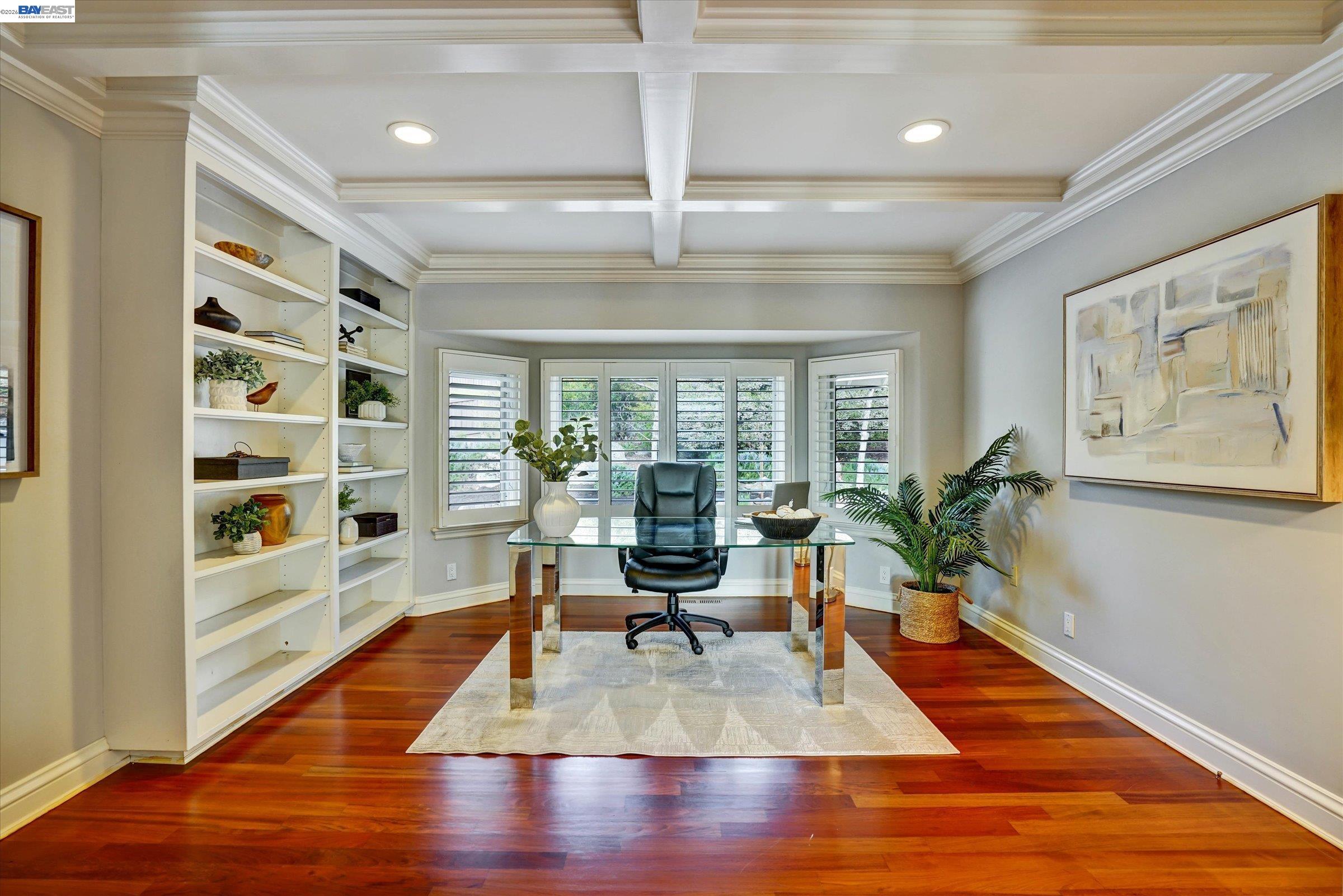 Detail Gallery Image 3 of 58 For 2382 Alameda Diablo, Diablo,  CA 94528 - 6 Beds | 7 Baths