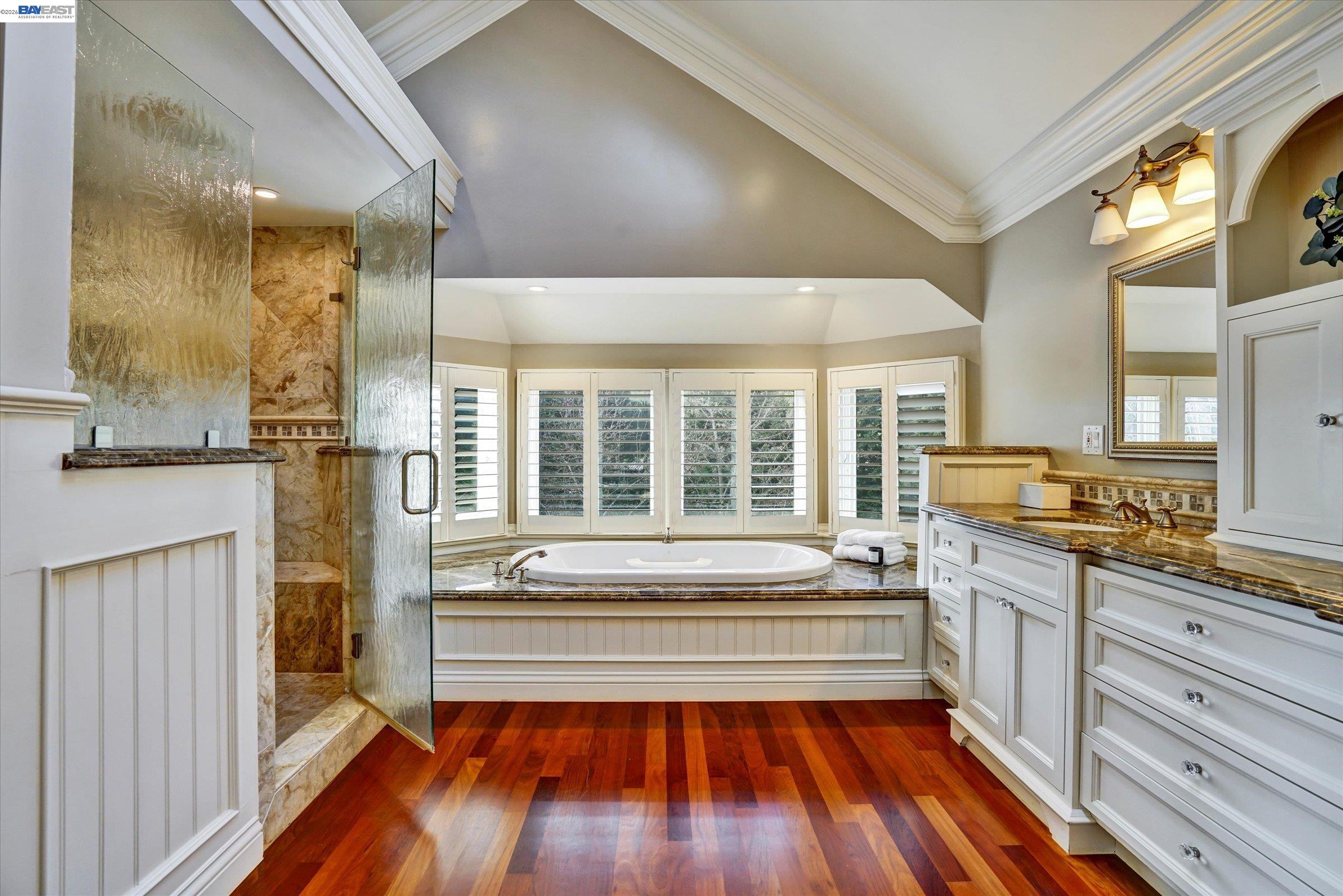 Detail Gallery Image 32 of 58 For 2382 Alameda Diablo, Diablo,  CA 94528 - 6 Beds | 7 Baths