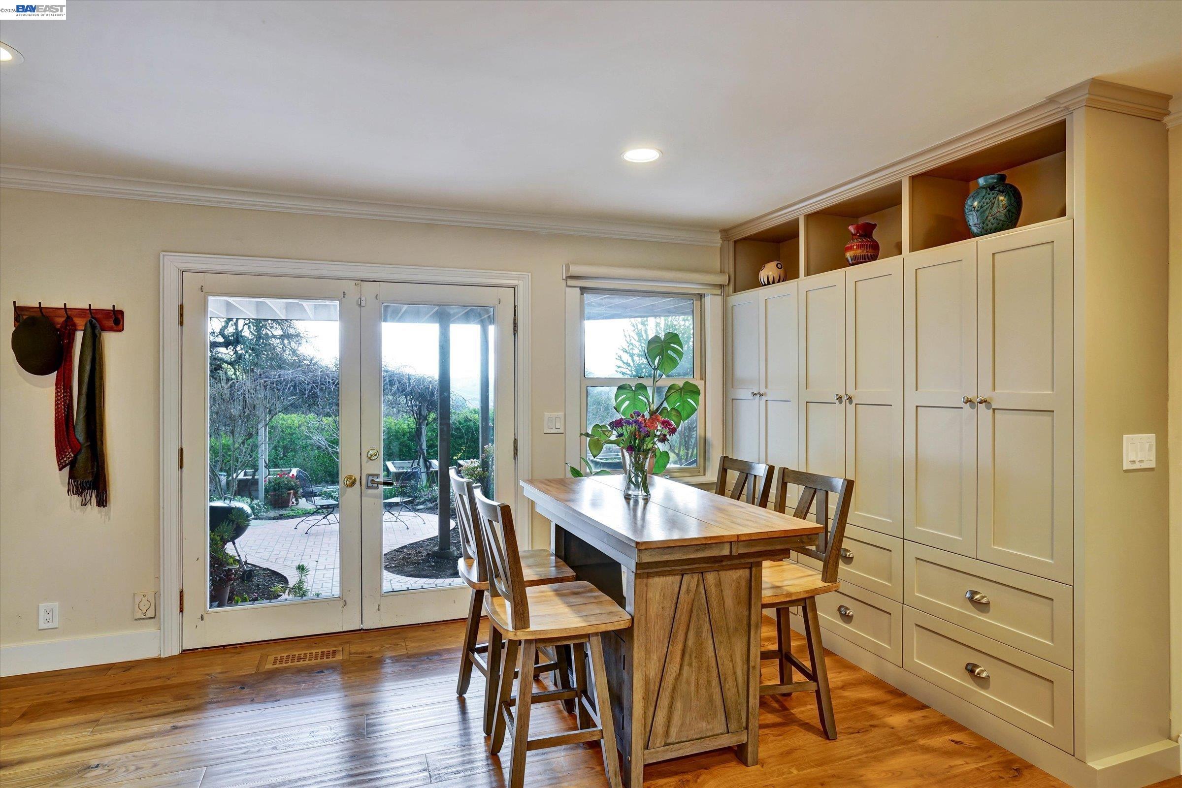 Detail Gallery Image 47 of 58 For 2382 Alameda Diablo, Diablo,  CA 94528 - 6 Beds | 7 Baths