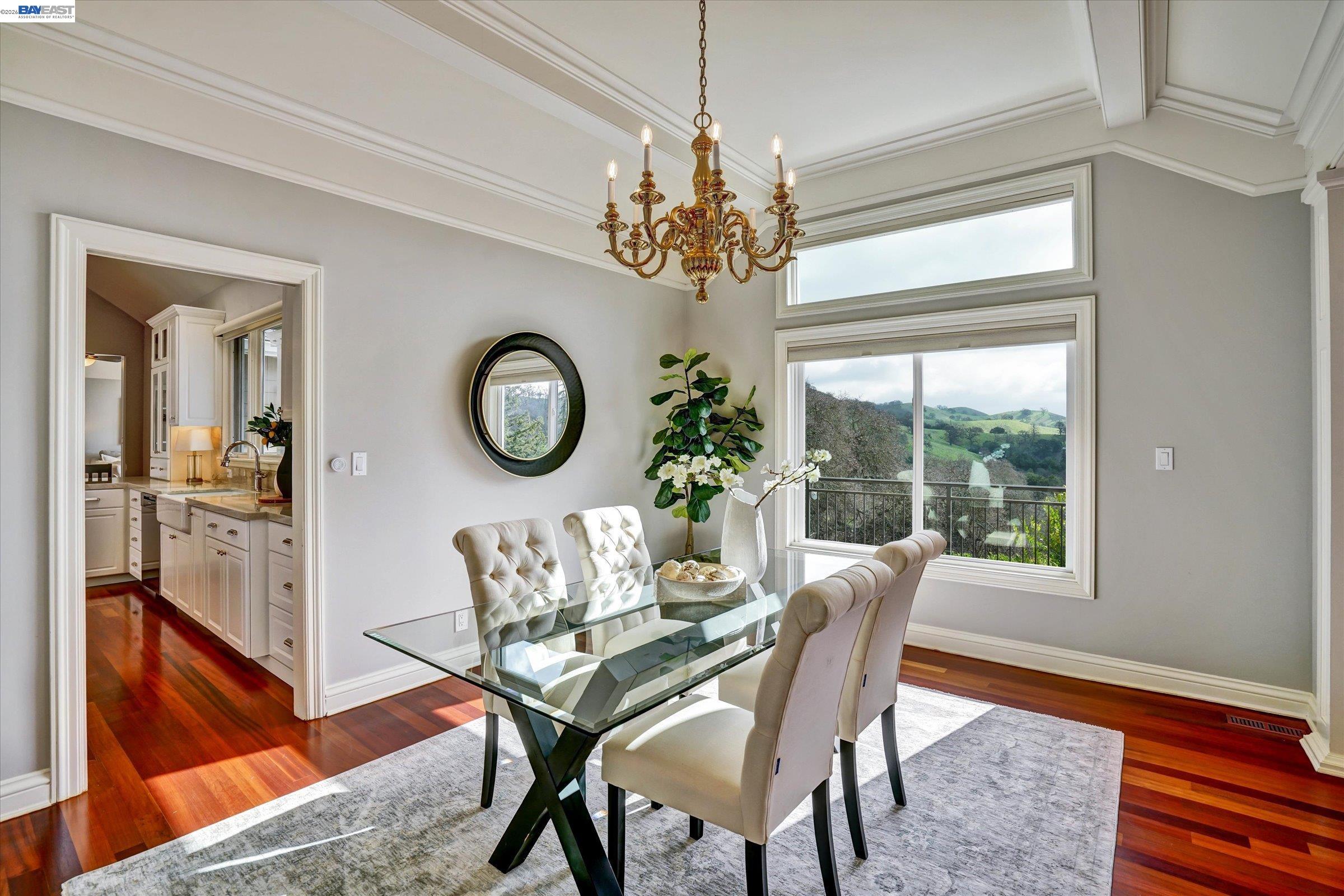 Detail Gallery Image 9 of 58 For 2382 Alameda Diablo, Diablo,  CA 94528 - 6 Beds | 7 Baths