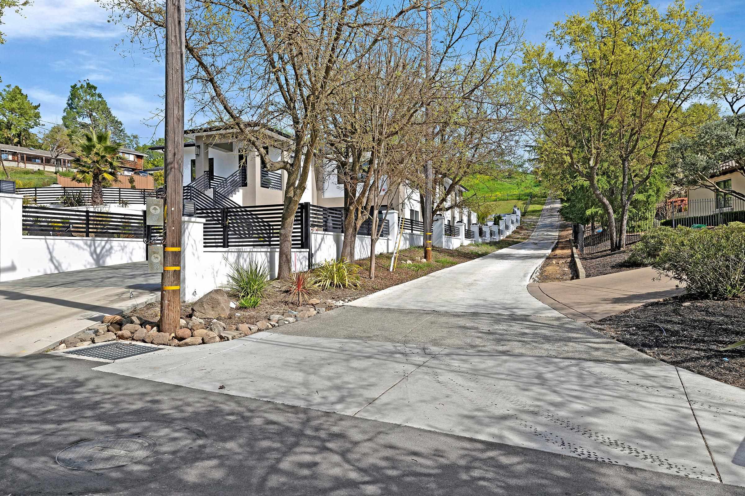 Detail Gallery Image 4 of 25 For 855 a El Pintado Rd, Danville,  CA 94526 - 4 Beds | 3 Baths