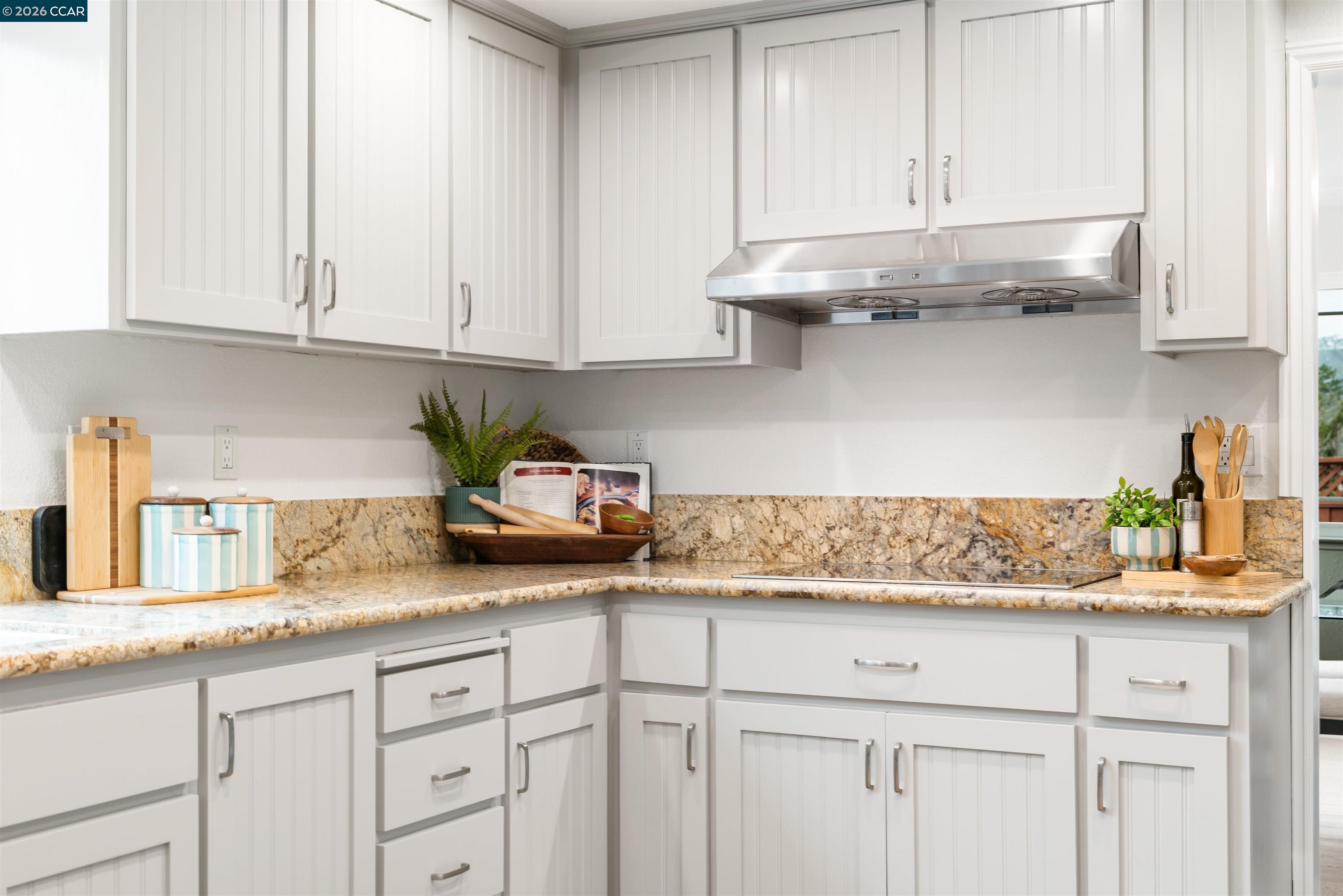 Detail Gallery Image 17 of 60 For 224 Briar Dr, Martinez,  CA 94553 - 4 Beds | 3 Baths