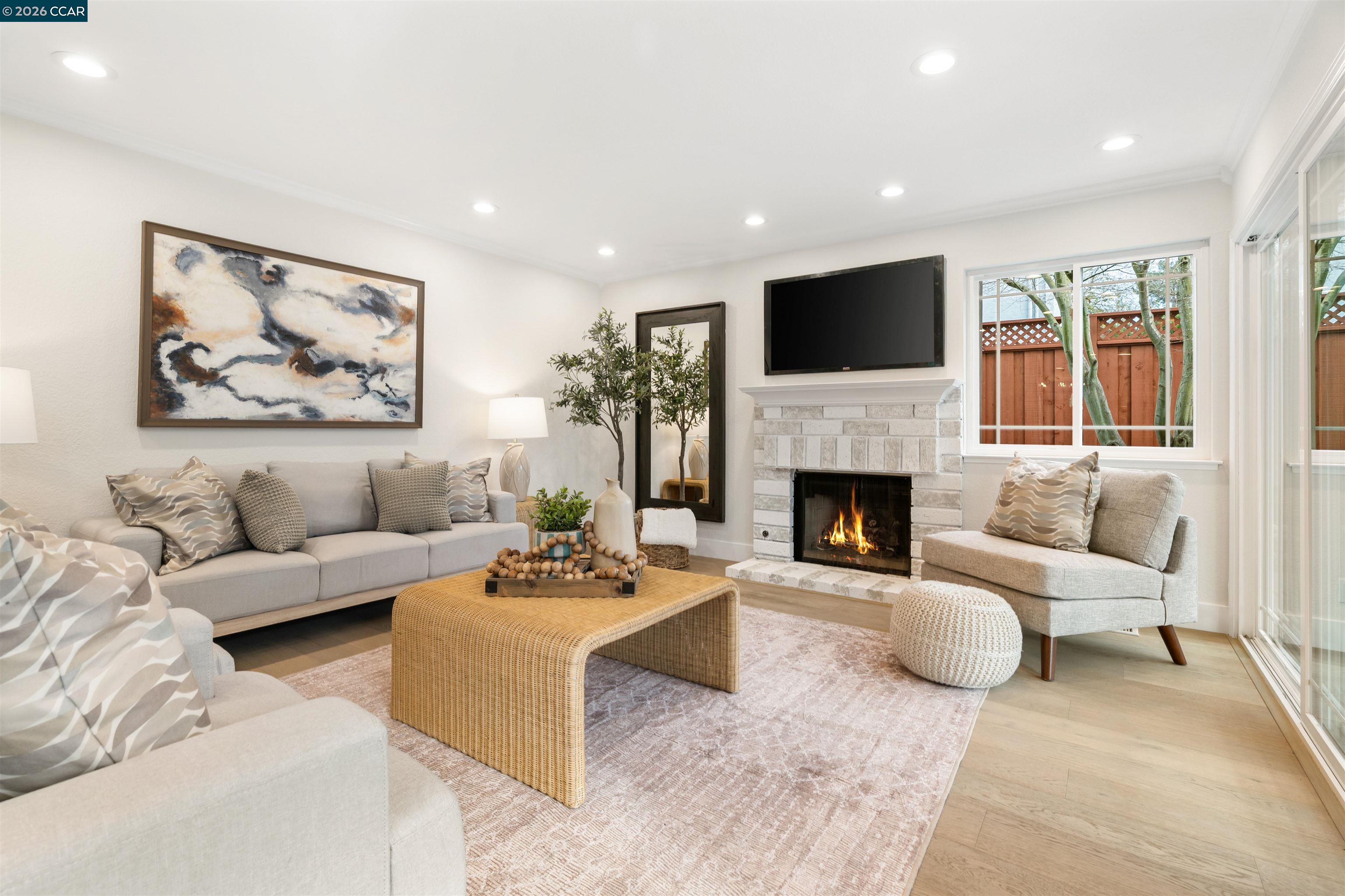 Detail Gallery Image 21 of 60 For 224 Briar Dr, Martinez,  CA 94553 - 4 Beds | 3 Baths