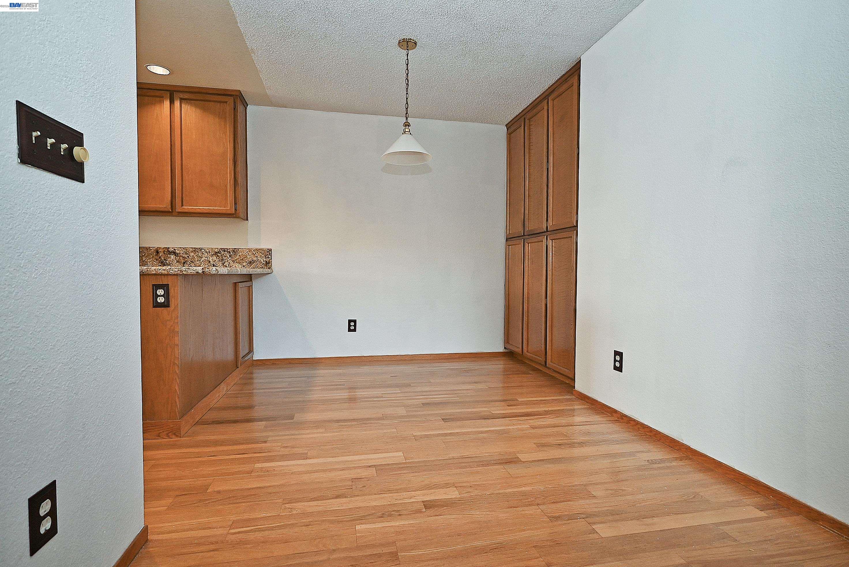 Photo #27: 41123834 Listing: Photo #27