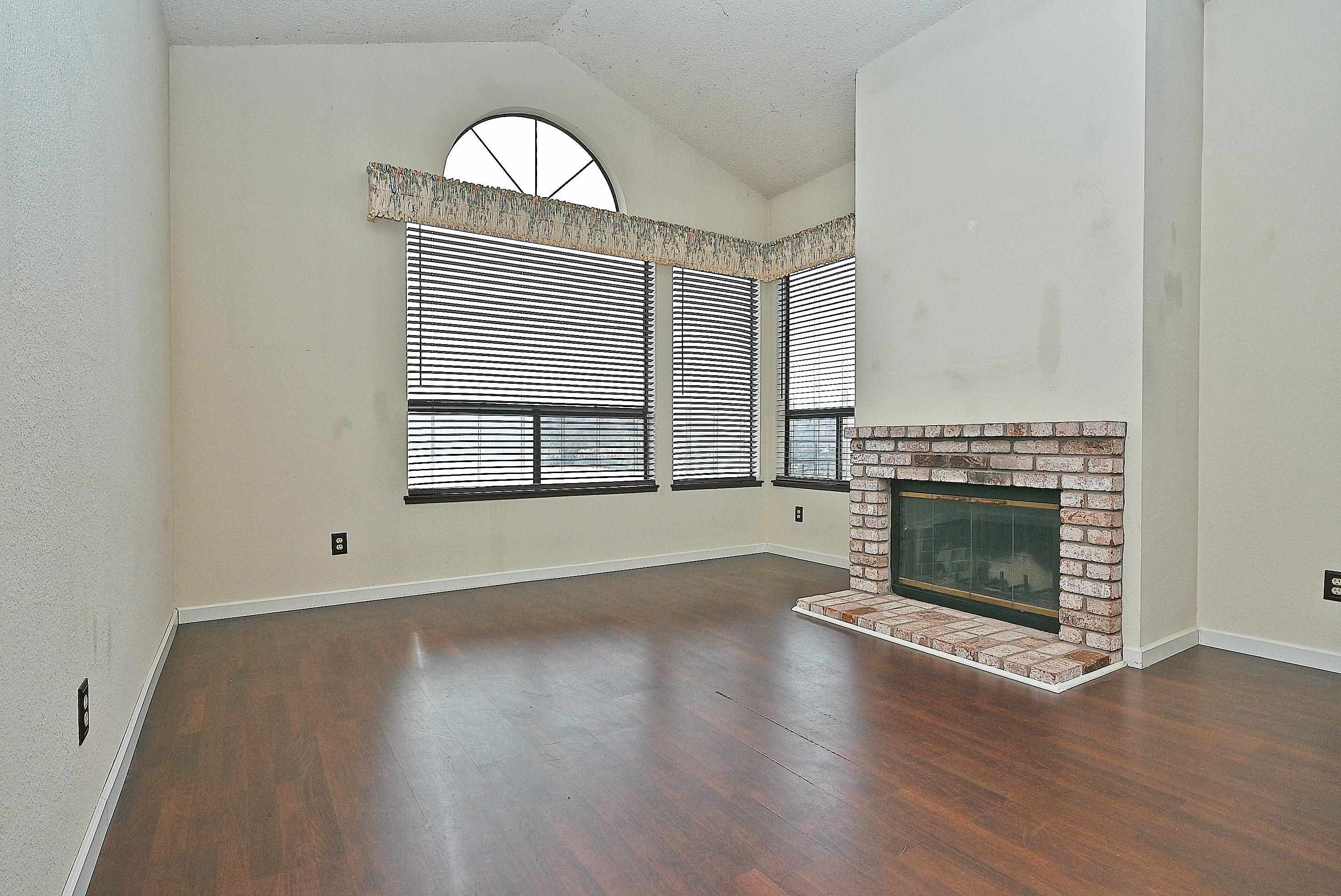 Photo #33: 41123834 Listing: Photo #33