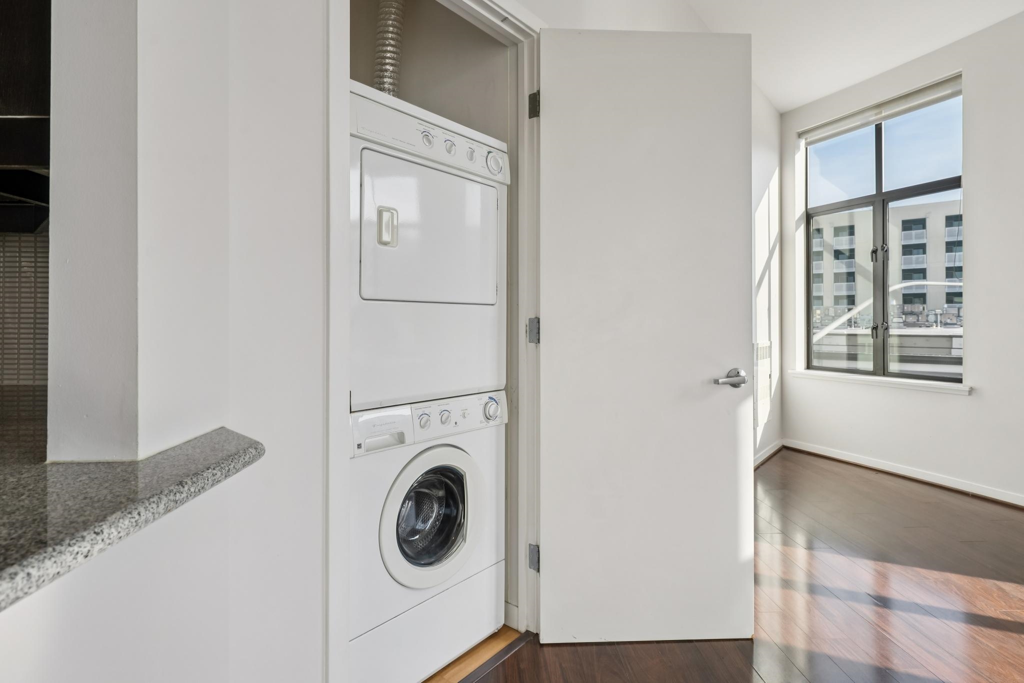 Photo #19: 41123835 Listing: Photo #19