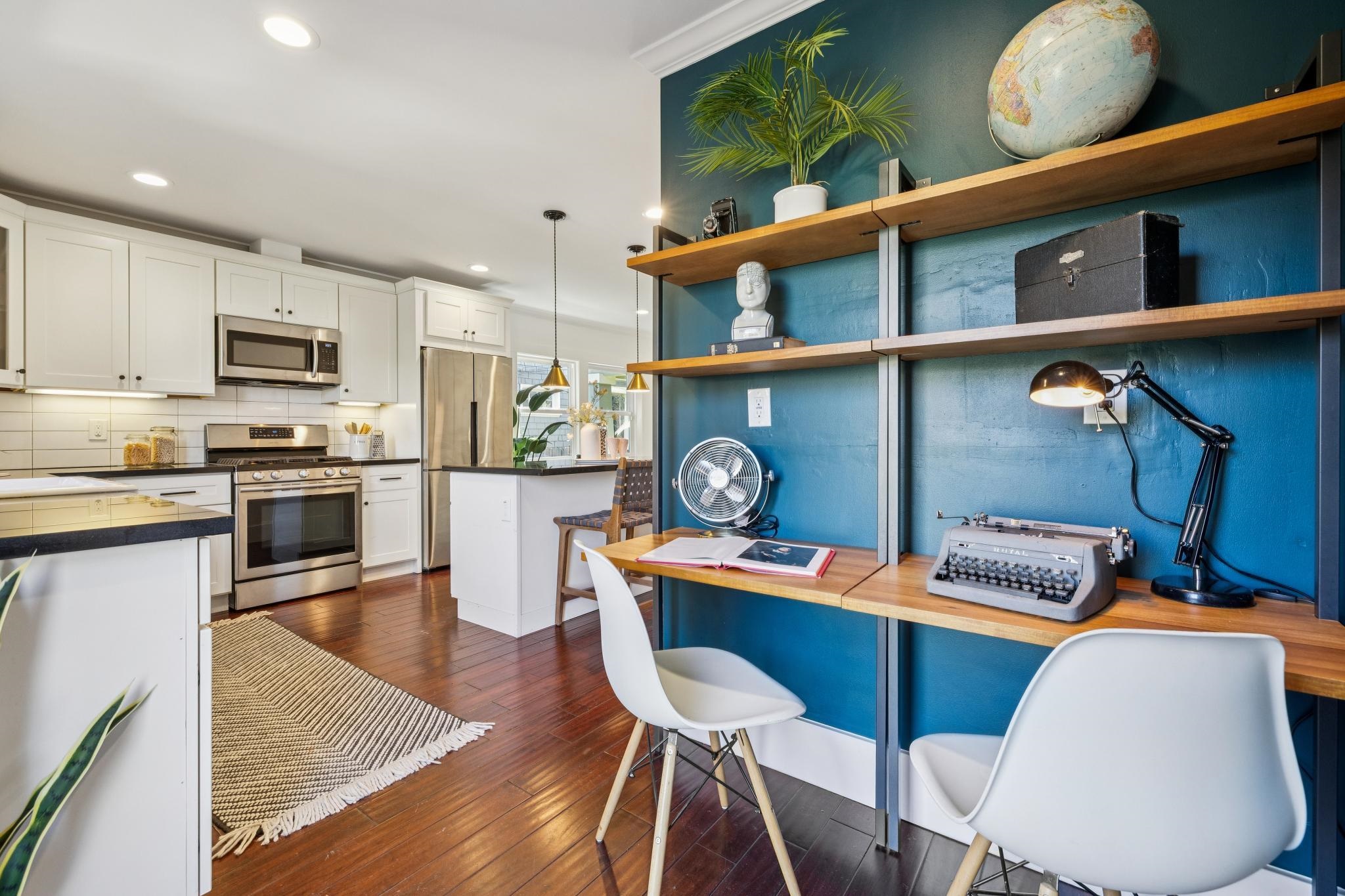 Detail Gallery Image 19 of 41 For 878 57th Street, Oakland,  CA 94608 - 2 Beds | 1 Baths