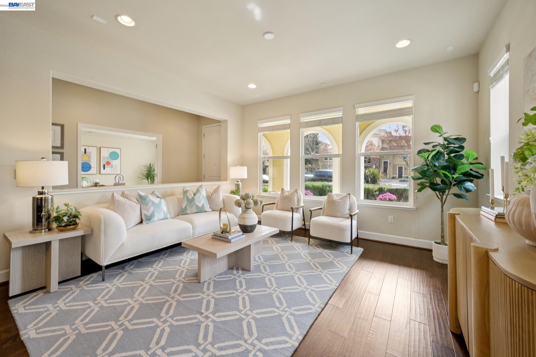 Photo #8: 41123842 Listing: Photo #8