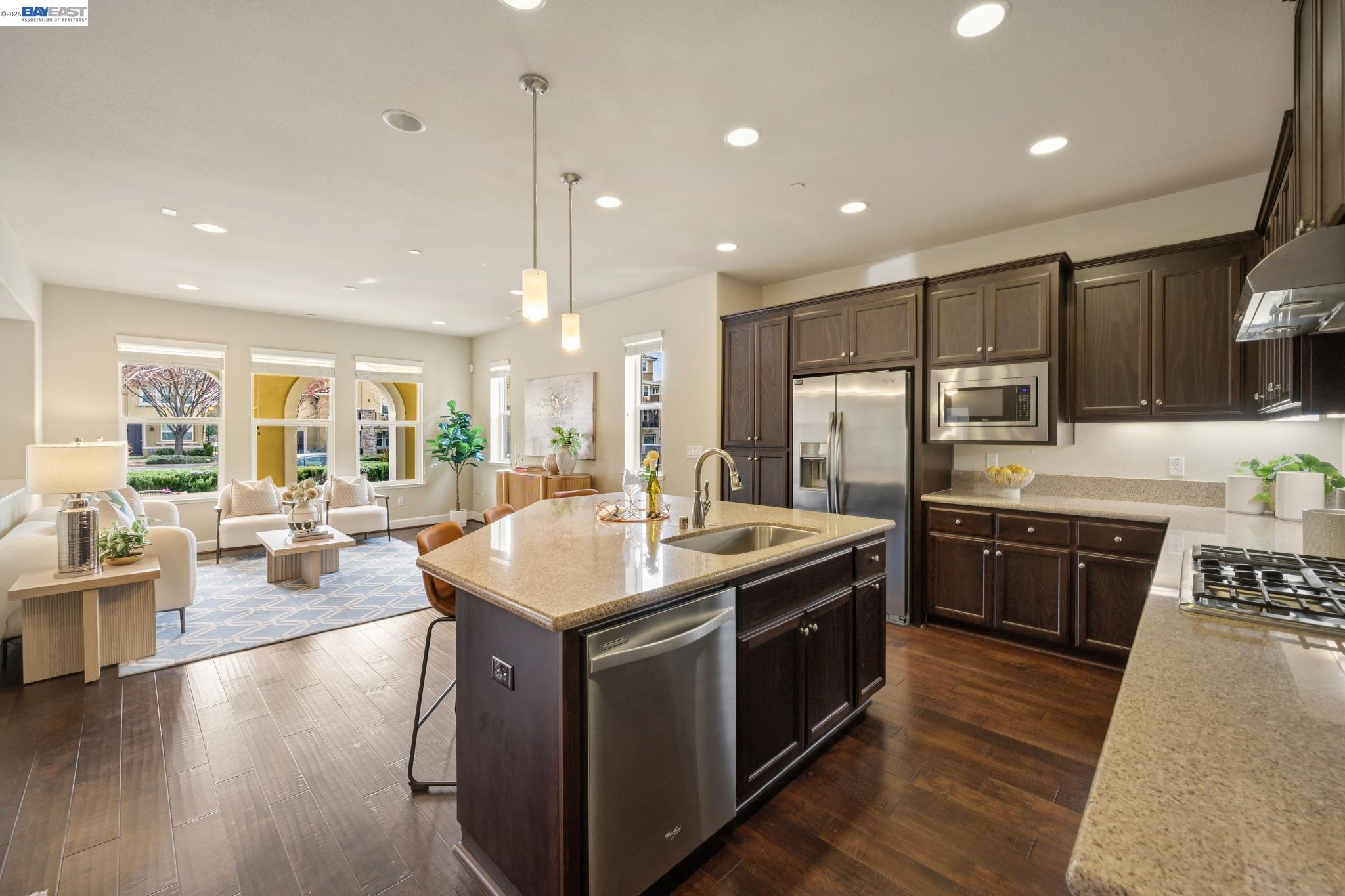 Photo #10: 41123842 Listing: Photo #10