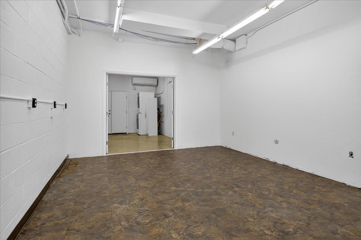 Detail Gallery Image 18 of 21 For 20819 Nunes Ave, Castro Valley,  CA 94546 - – Beds | – Baths