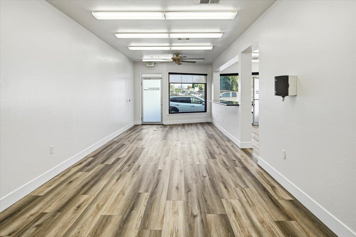 Detail Gallery Image 5 of 11 For 20825 Nunes Ave, Castro Valley,  CA 94546 - – Beds | – Baths