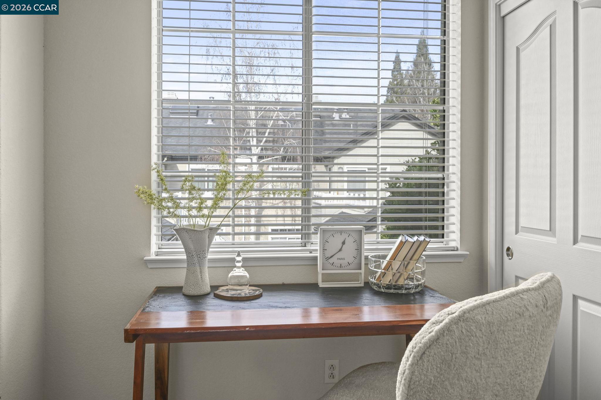 Detail Gallery Image 19 of 37 For 1384 Danville Blvd, Alamo,  CA 94507 - 2 Beds | 2/1 Baths